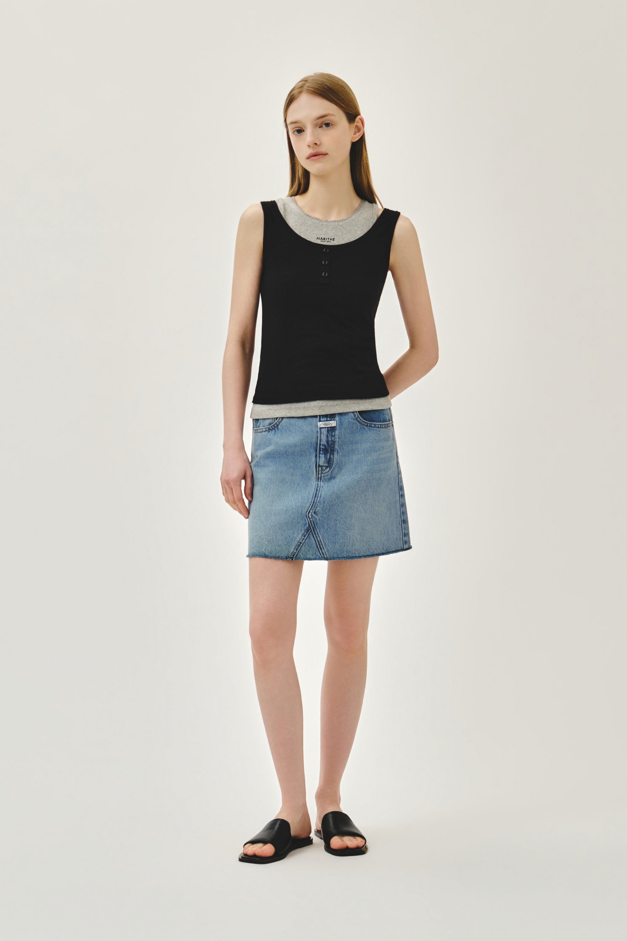 W Layered Sleeveless Black