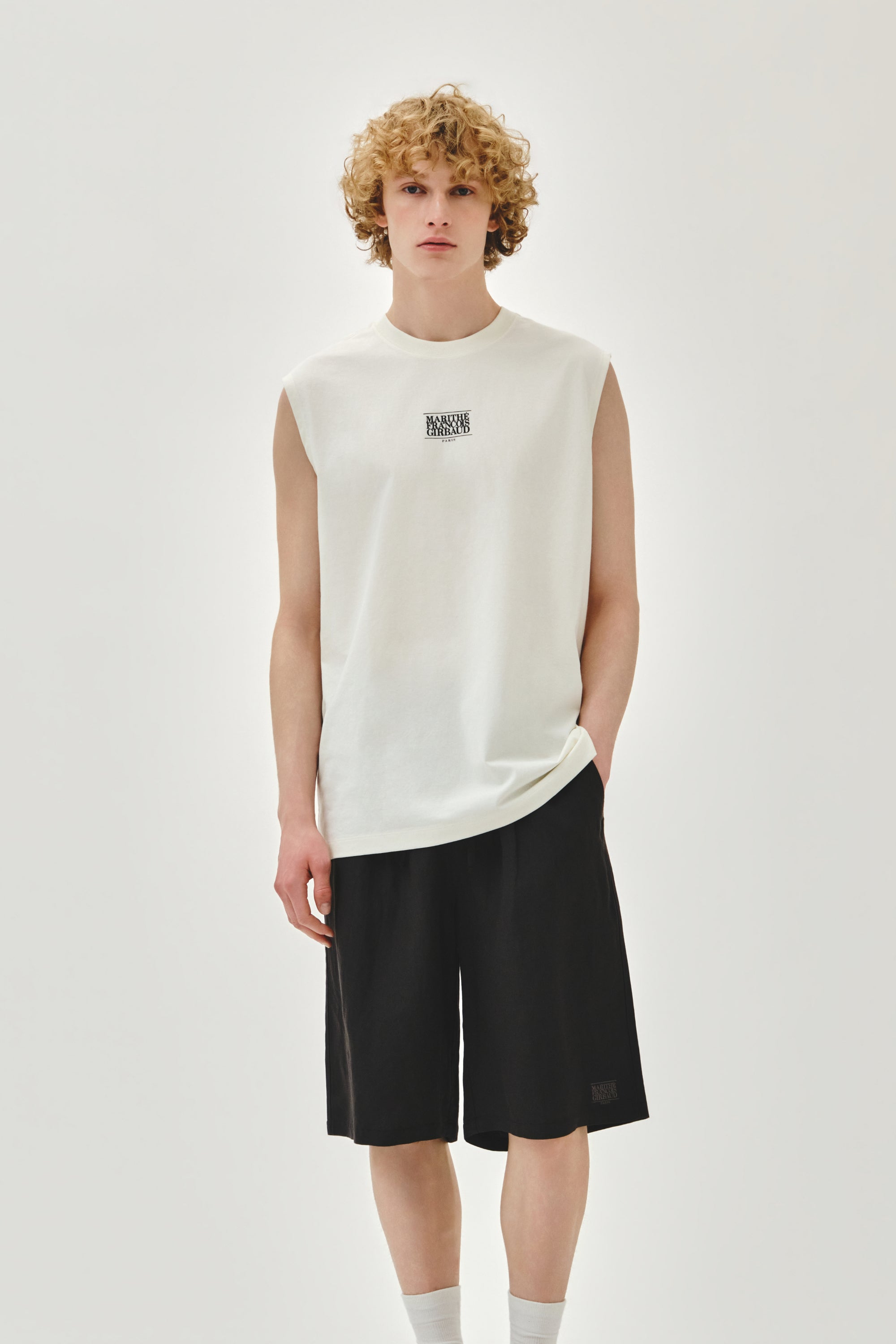 Sorona Cool Small Classic Logo Sleeveless Ivory