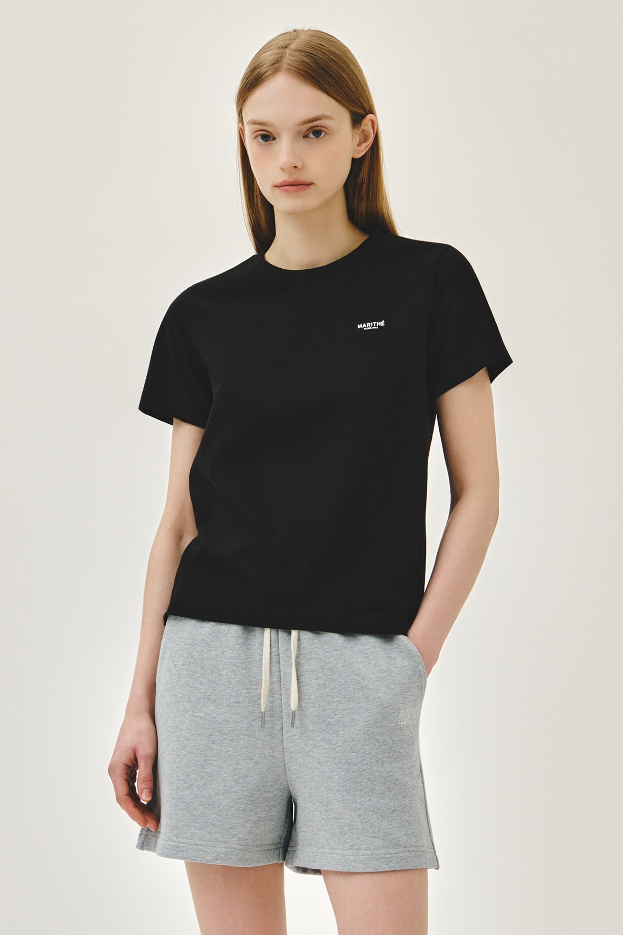 W Small Regular Logo Tee Black