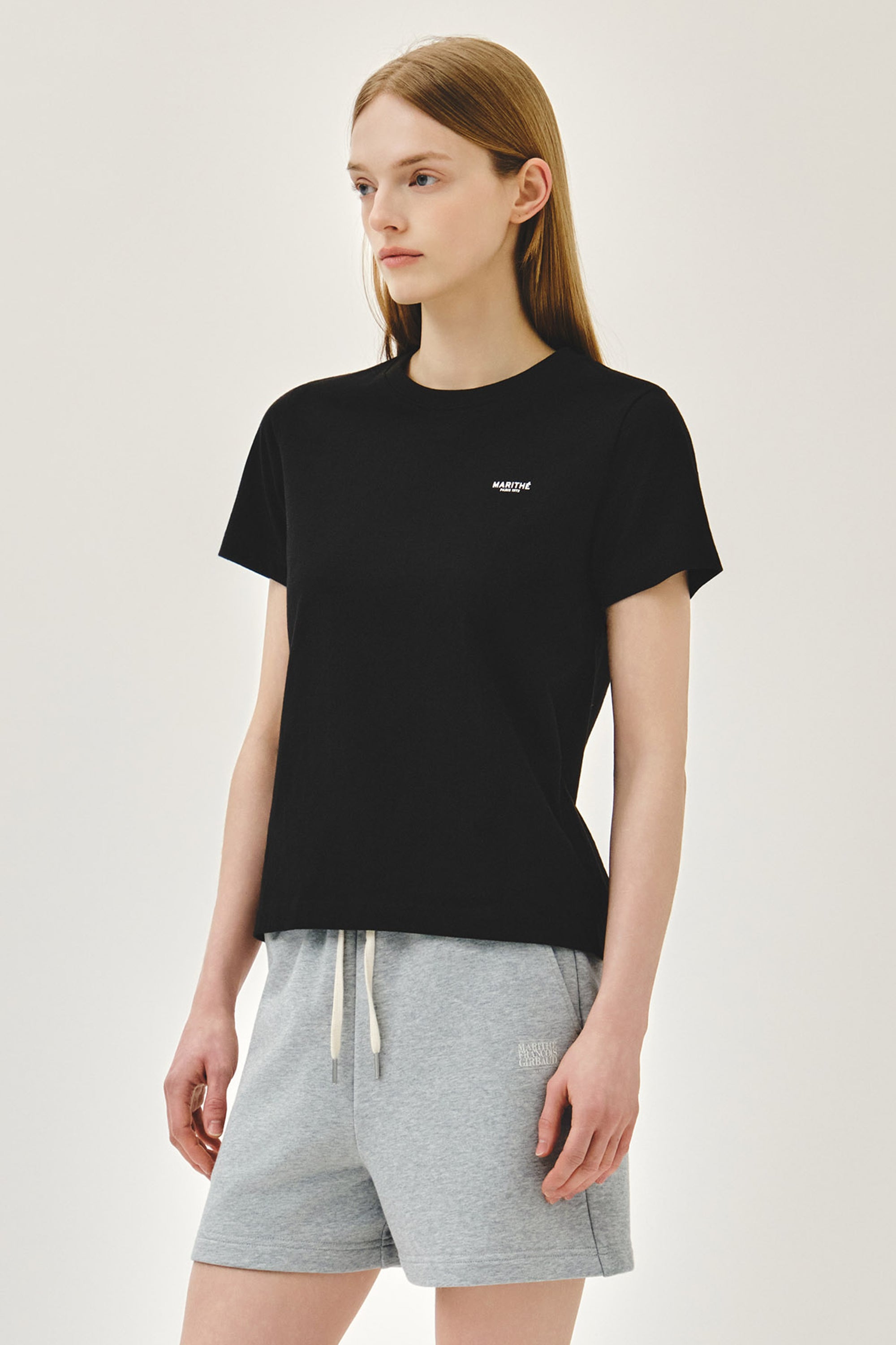 W Small Regular Logo Tee Black
