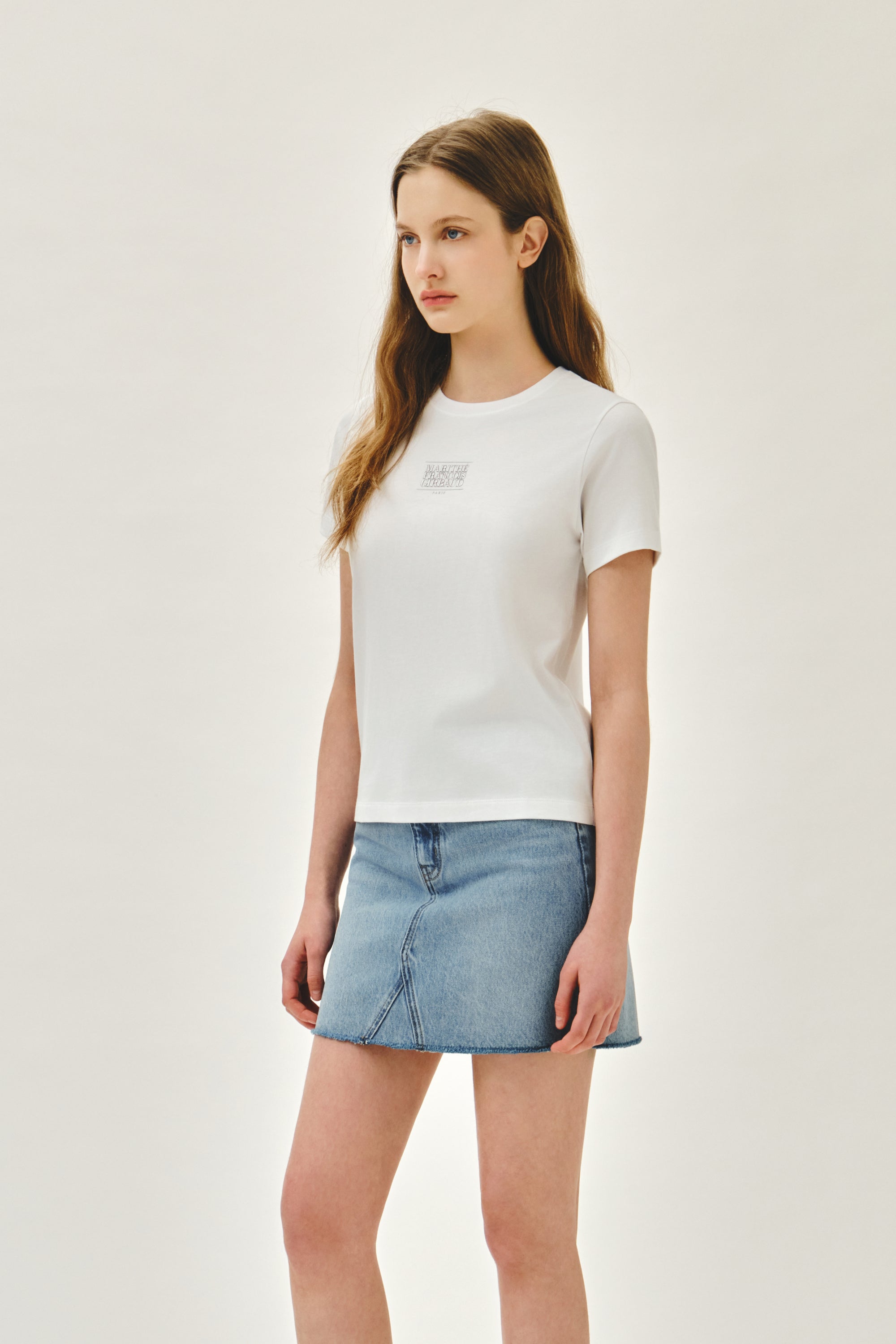 W Small Classic Logo Tee White