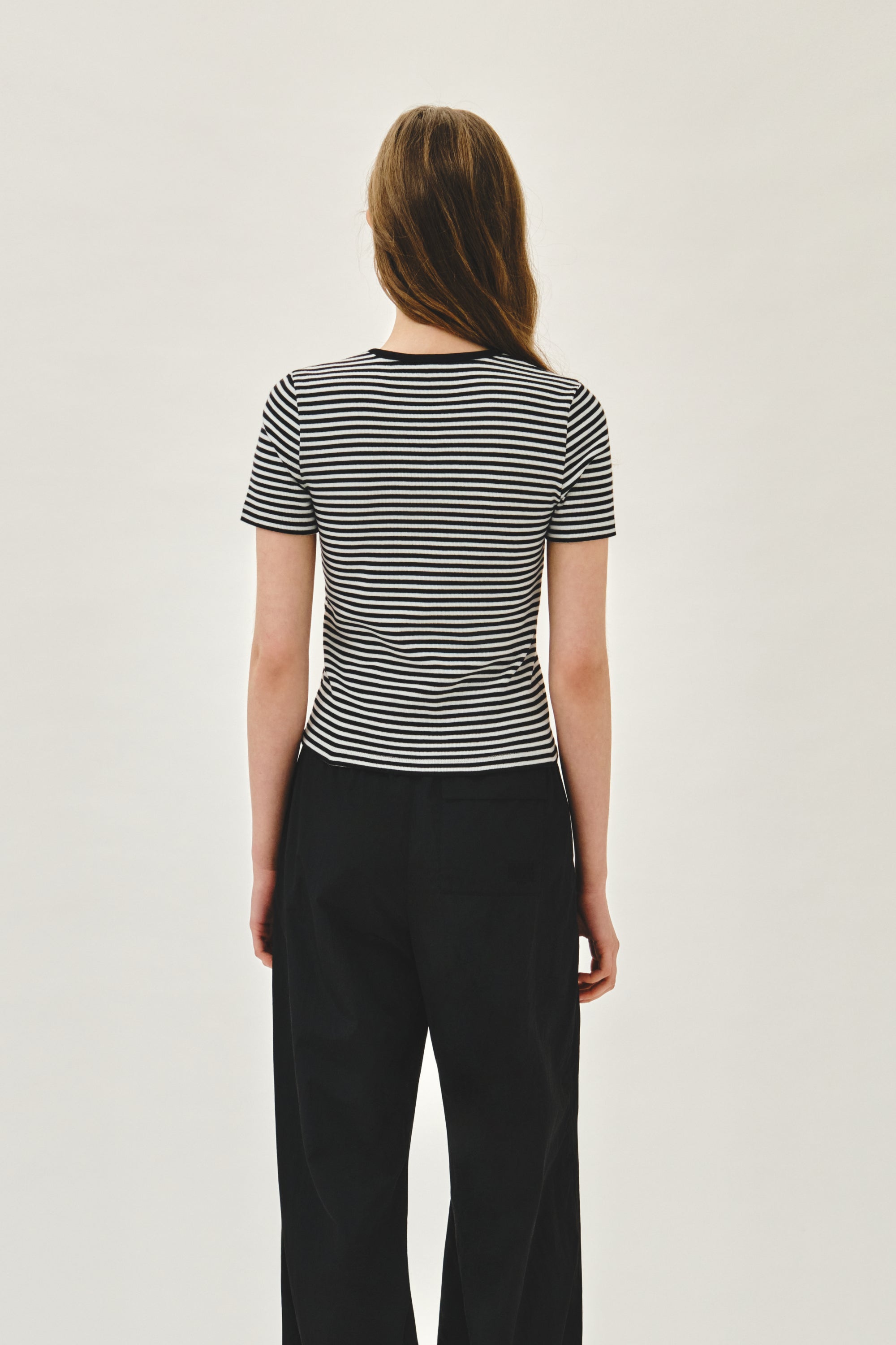 W Deep Neck Ringer Tee Black