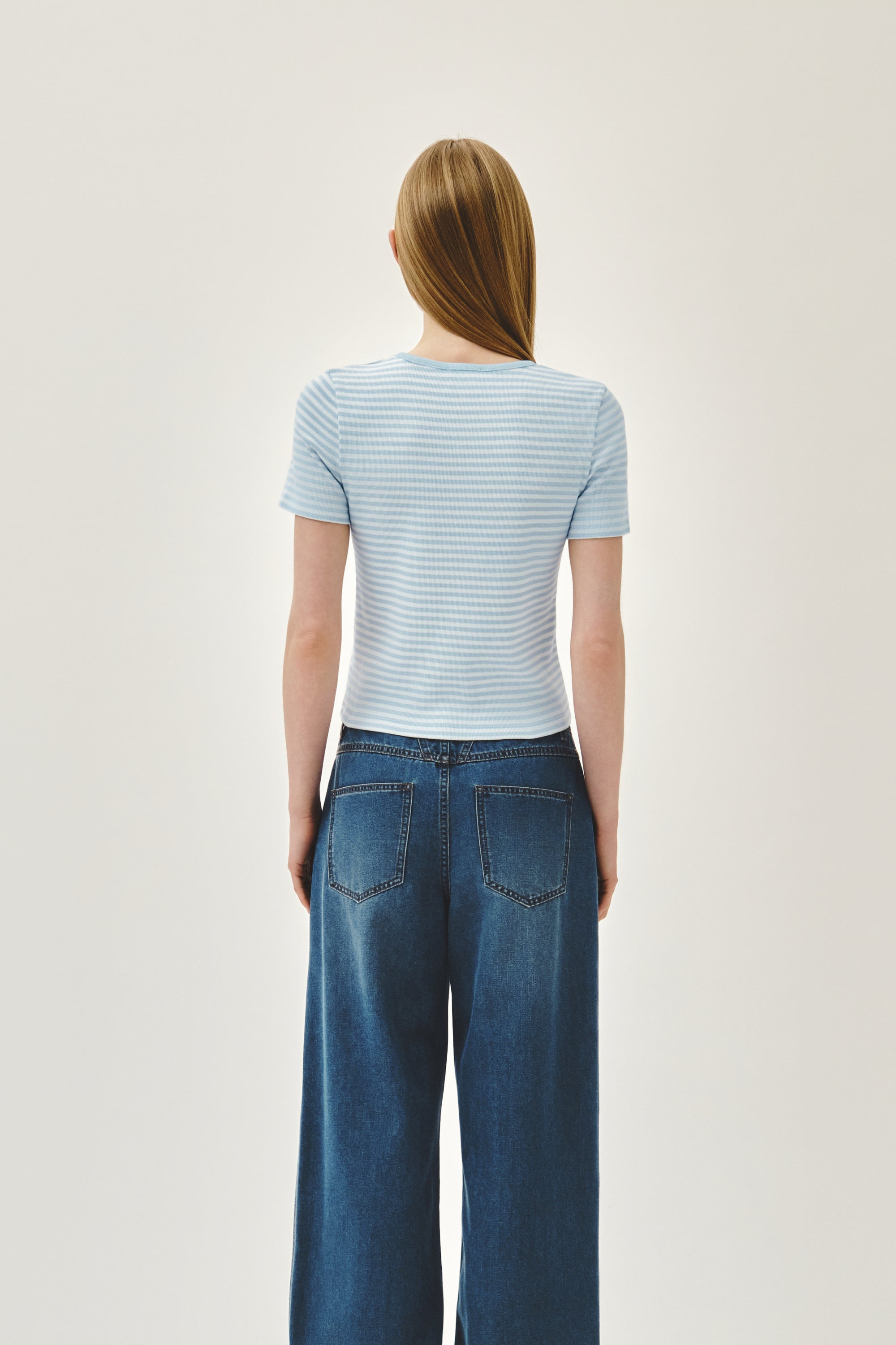 W Deep Neck Ringer Tee Sky Blue