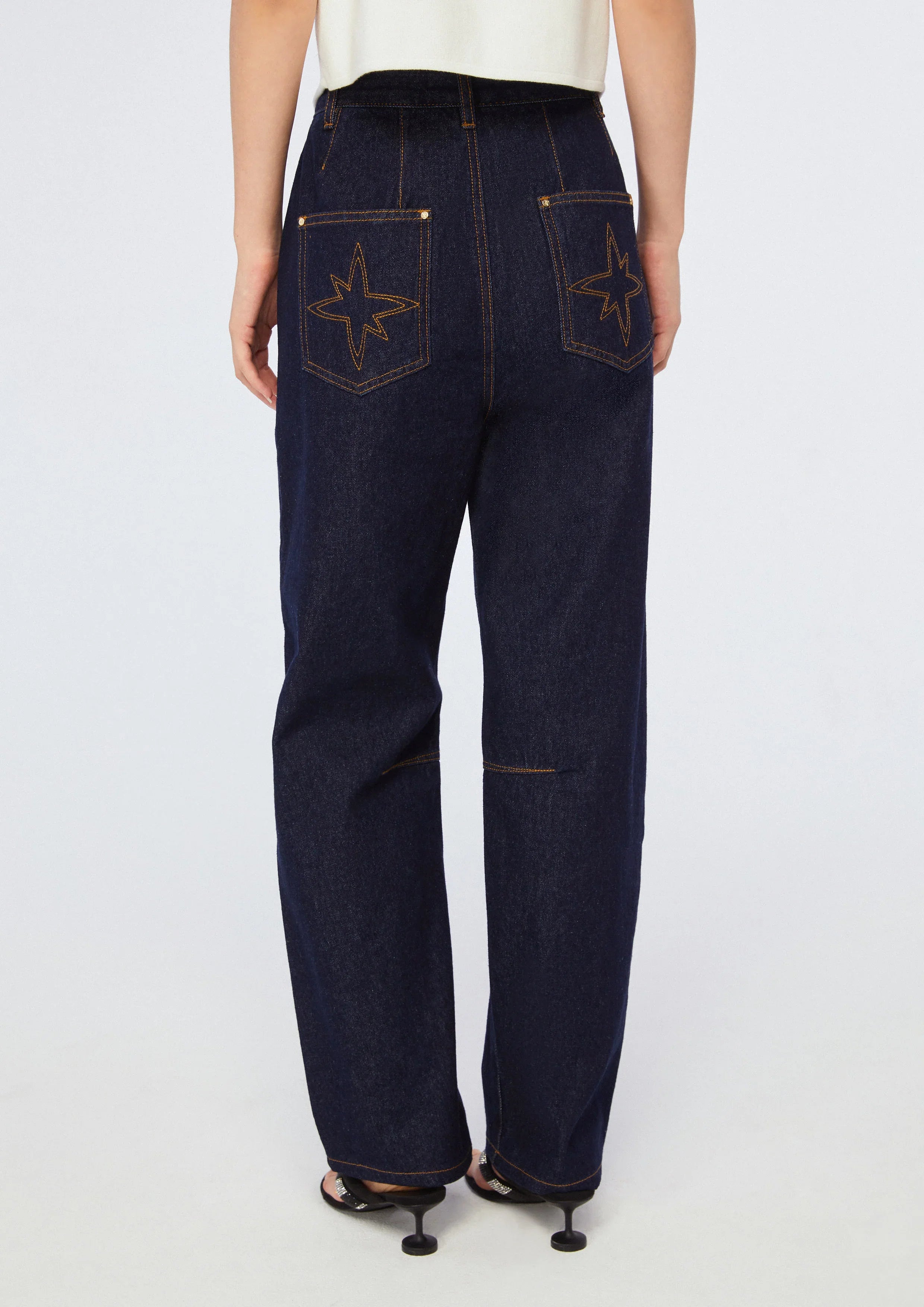 กางเกงเดนิมขายาวฝีด้ายคอนทราสต์