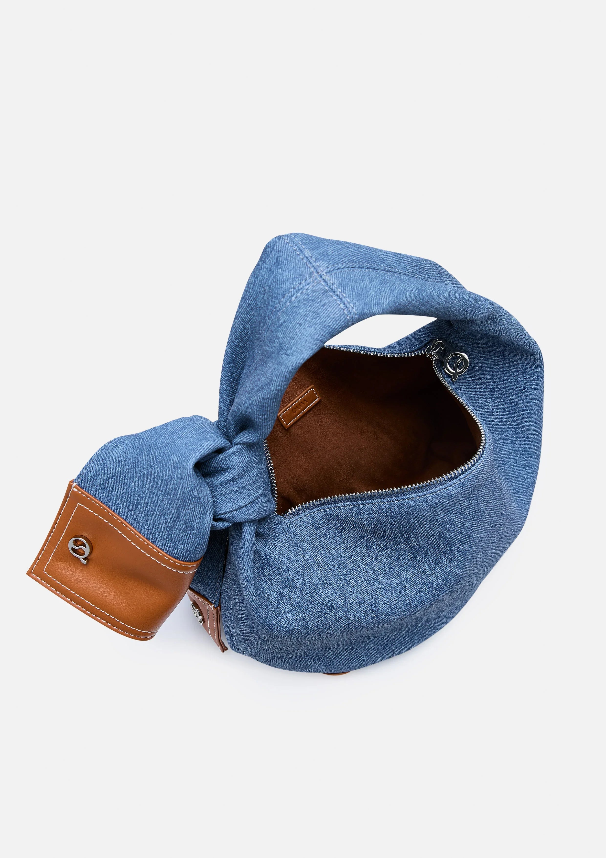 Shirtie Q Handle Bag