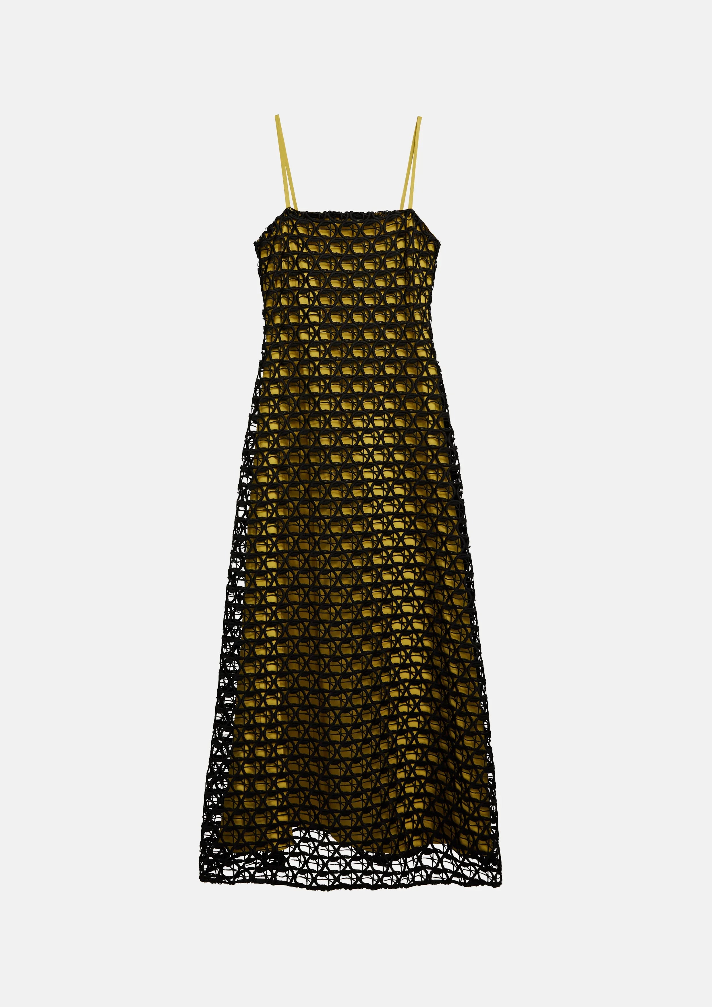 เดรสยาวซ้อนเลเยอร์ผ้าตาข่ายทรงกลม