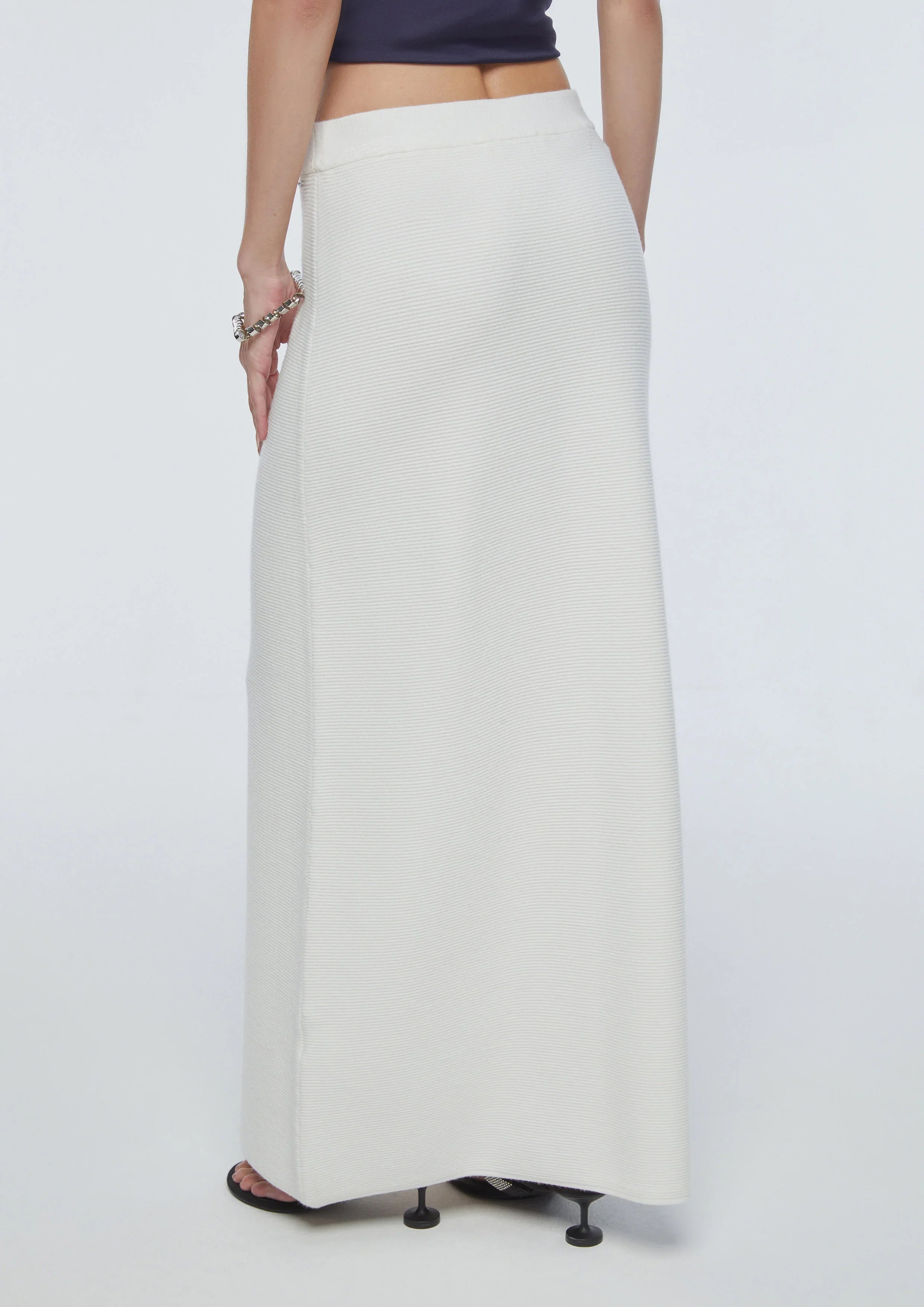 กระโปรงยาวเอวยางยืด