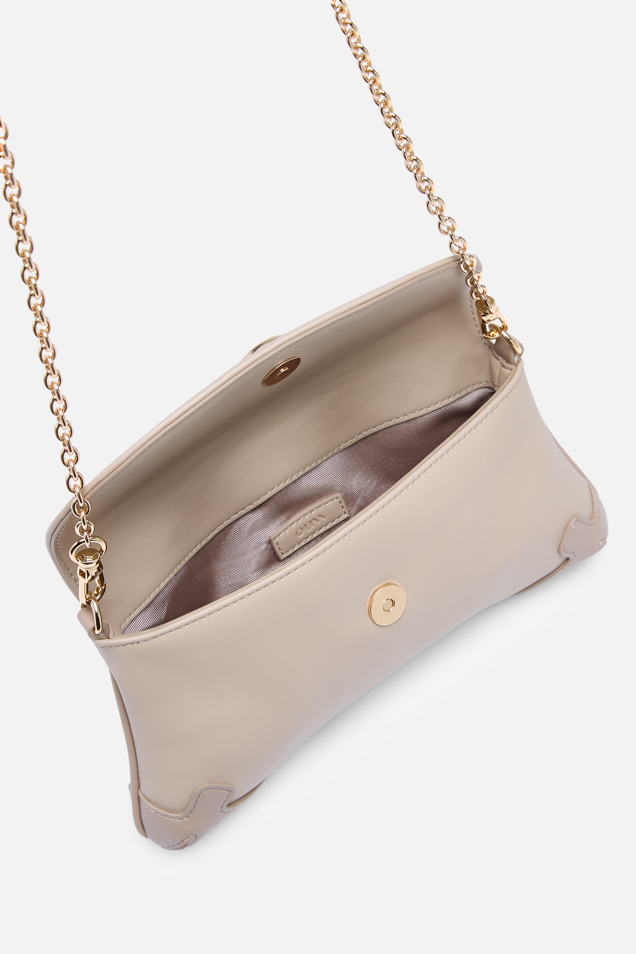 กระเป๋าสะพายข้าง Aidi