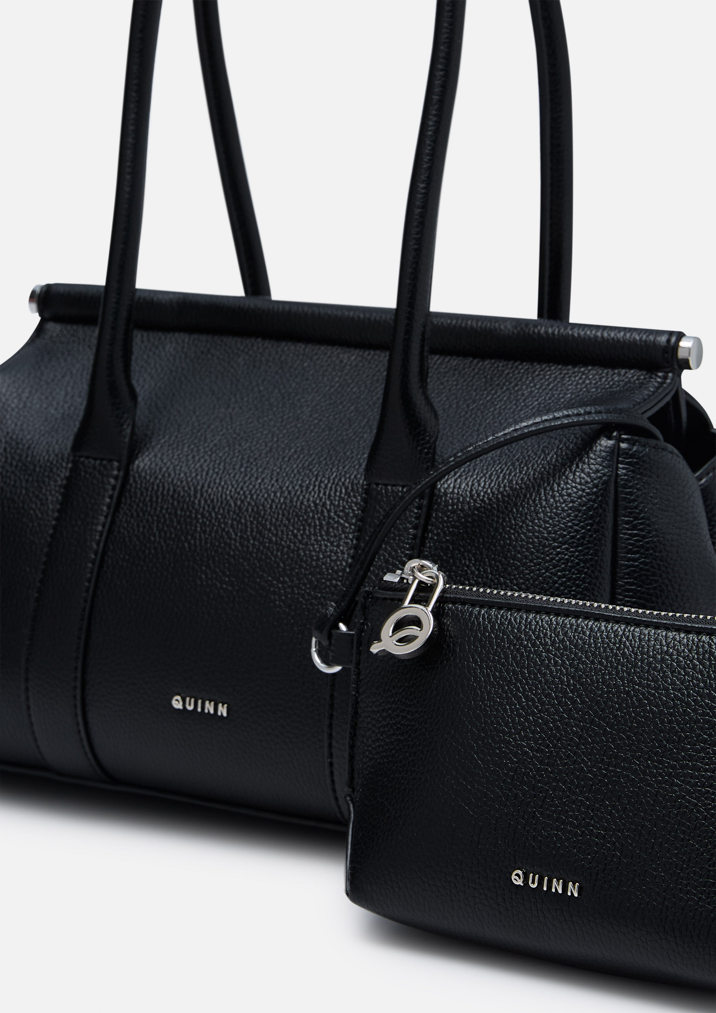 กระเป๋าสะพายไหล่ Tarina