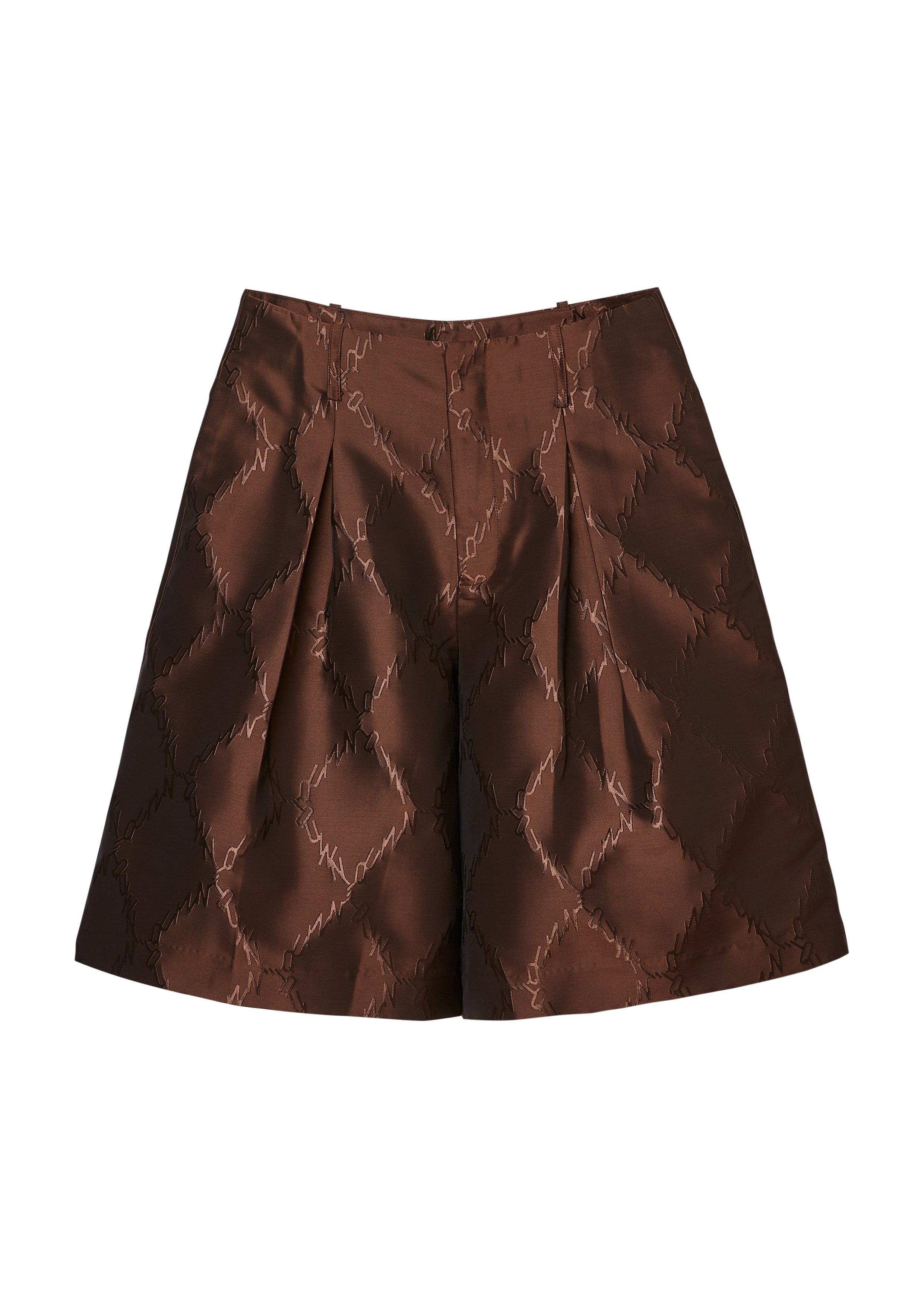 กางเกงขาสั้นปักโลโก้