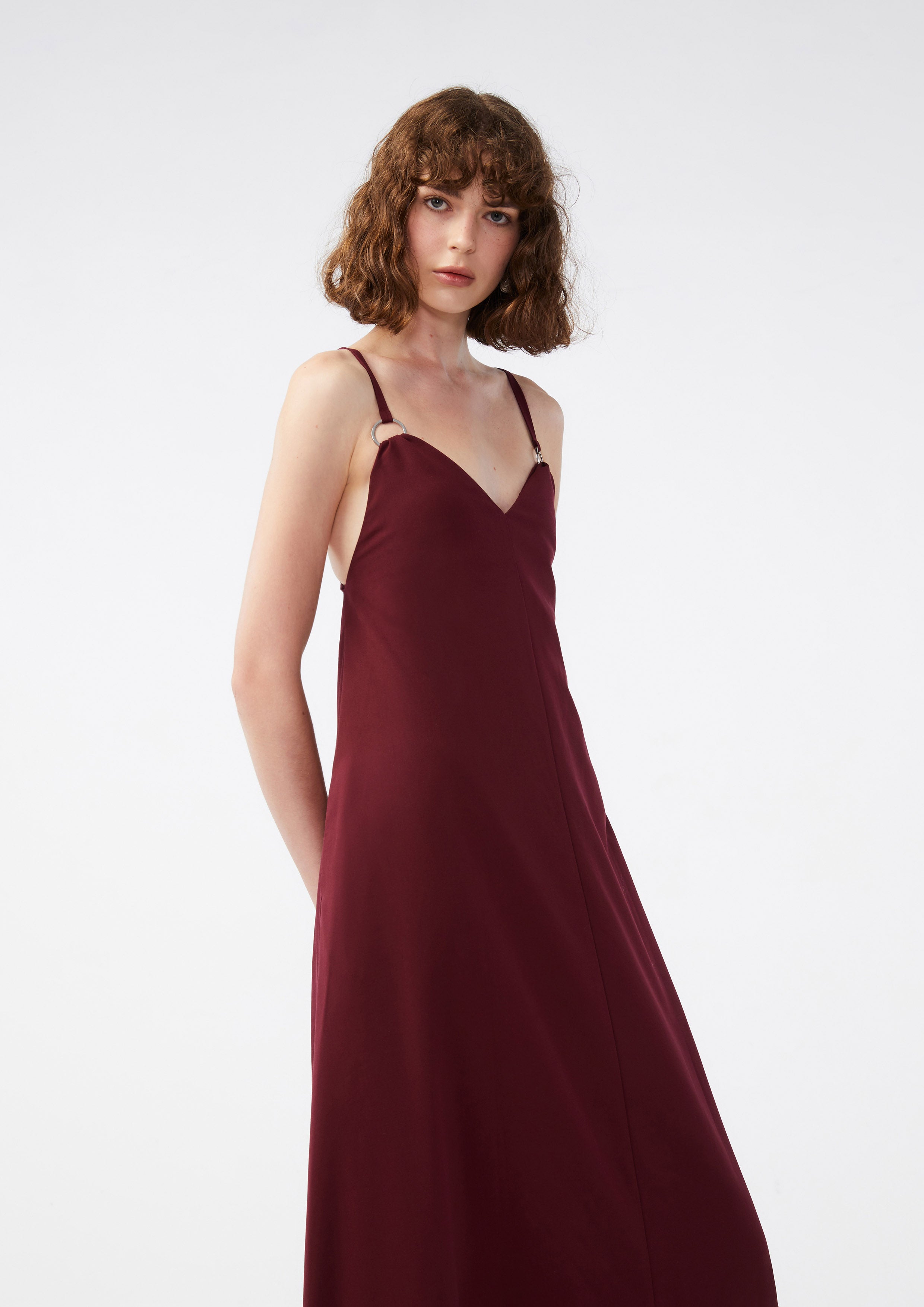 เดรสยาวแม็กซีกระโปรงระบาย