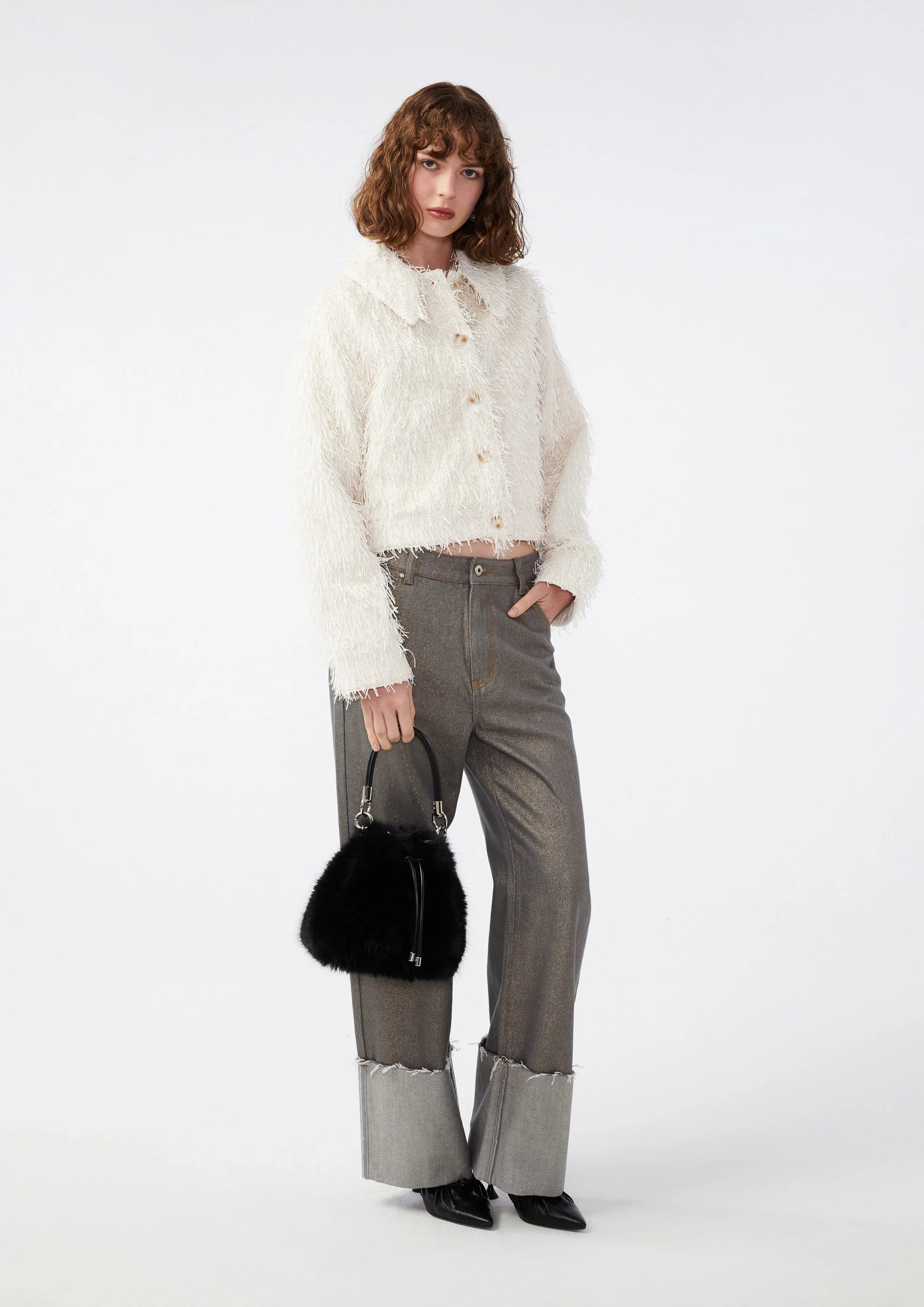 แจ็คเก็ตแขนยาวแต่งขน