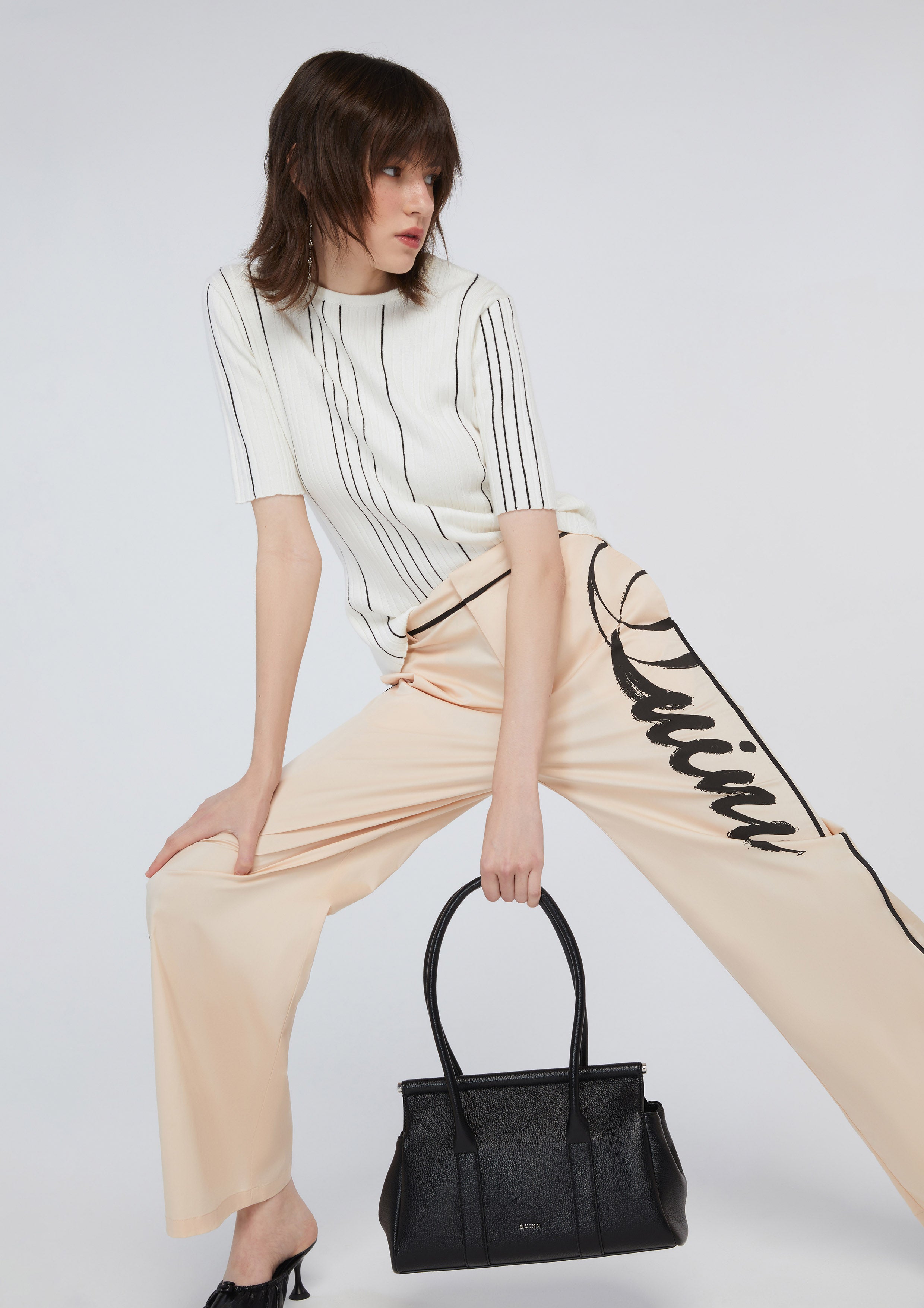 กางเกงขายาวพิมพ์ลาย