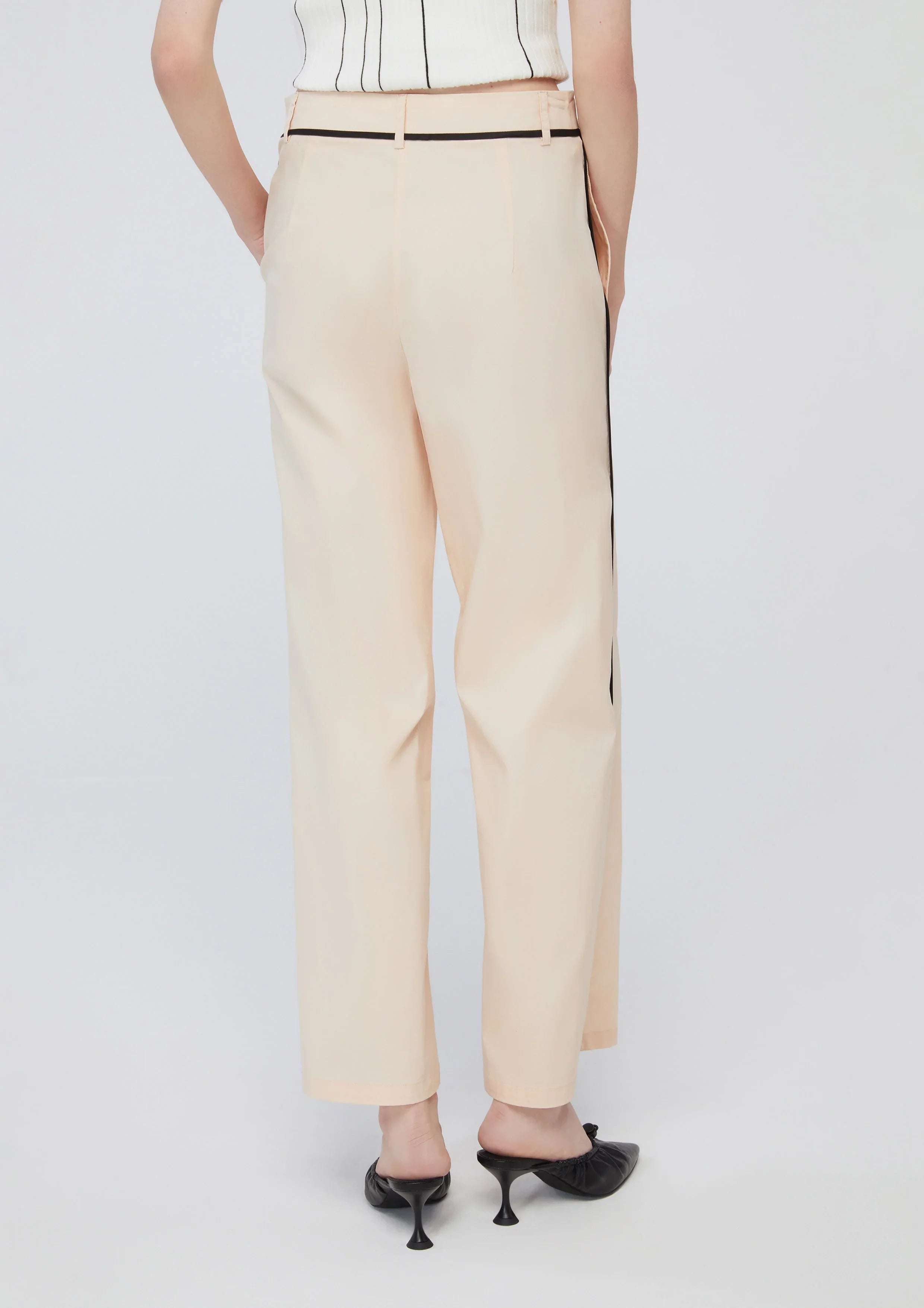 กางเกงขายาวพิมพ์ลาย