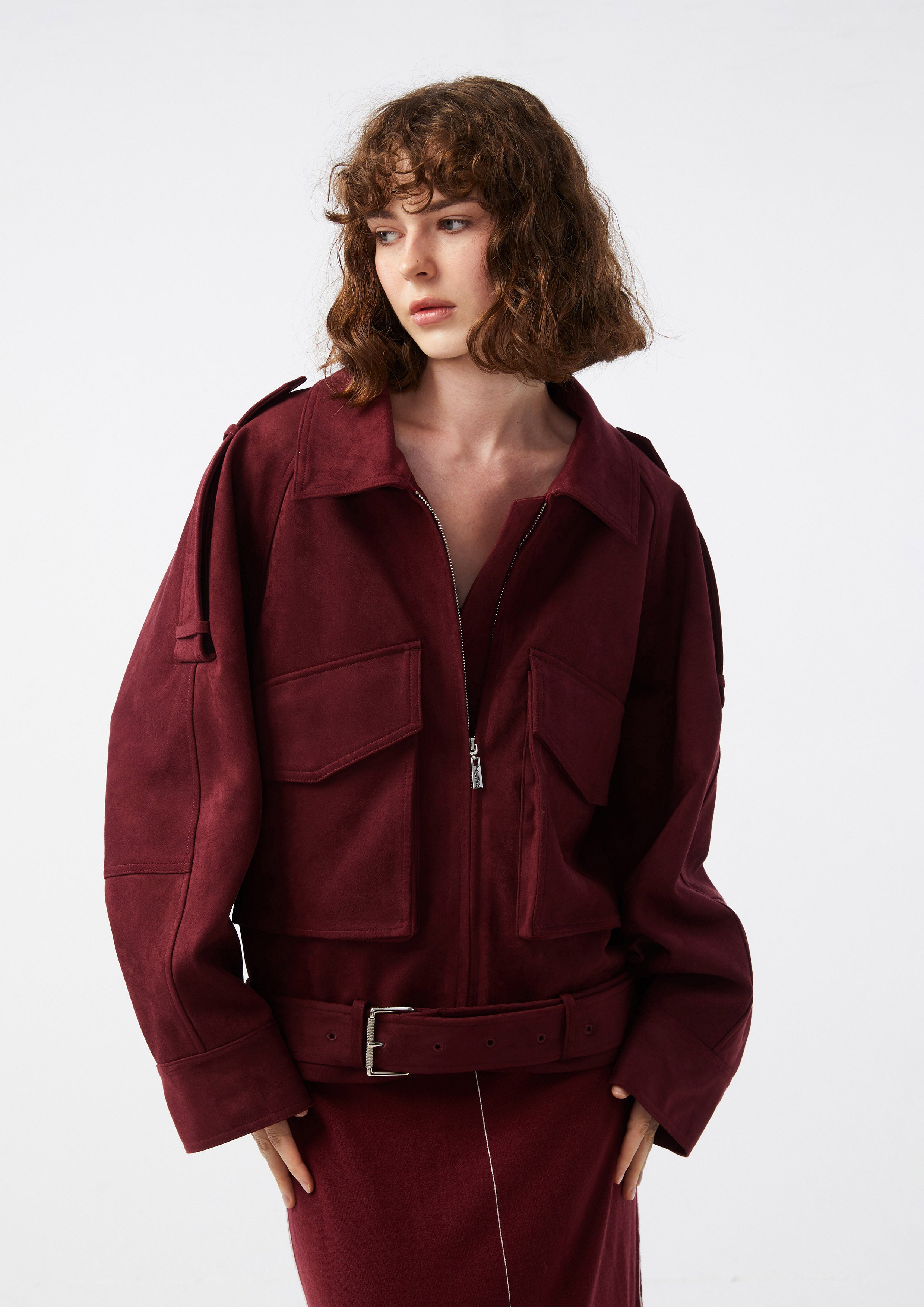 แจ็คเก็ตหนังกลับแขนยาว