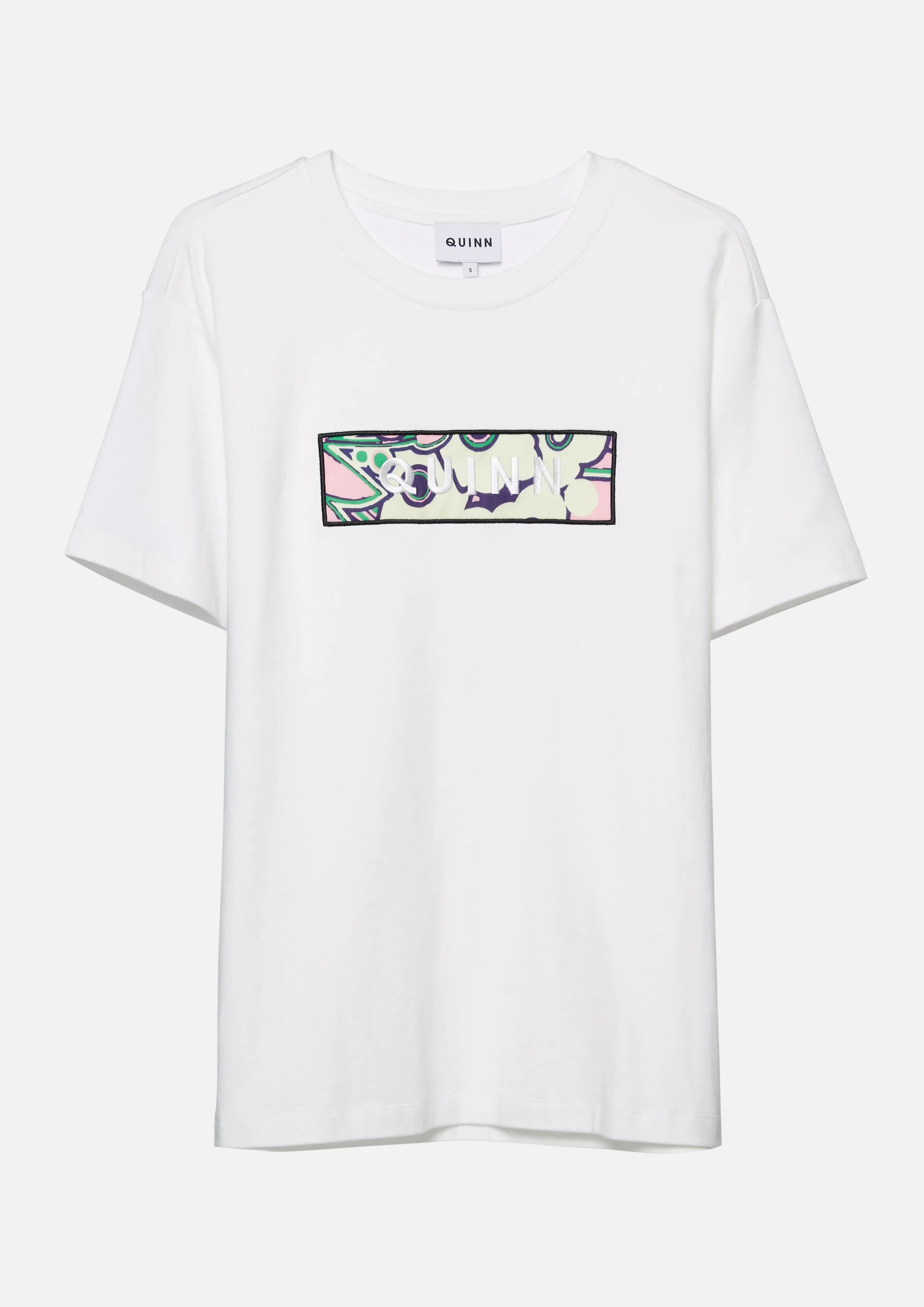 เสื้อยืดแขนสั้นพิมพ์ลายโลโก้กราฟฟิค