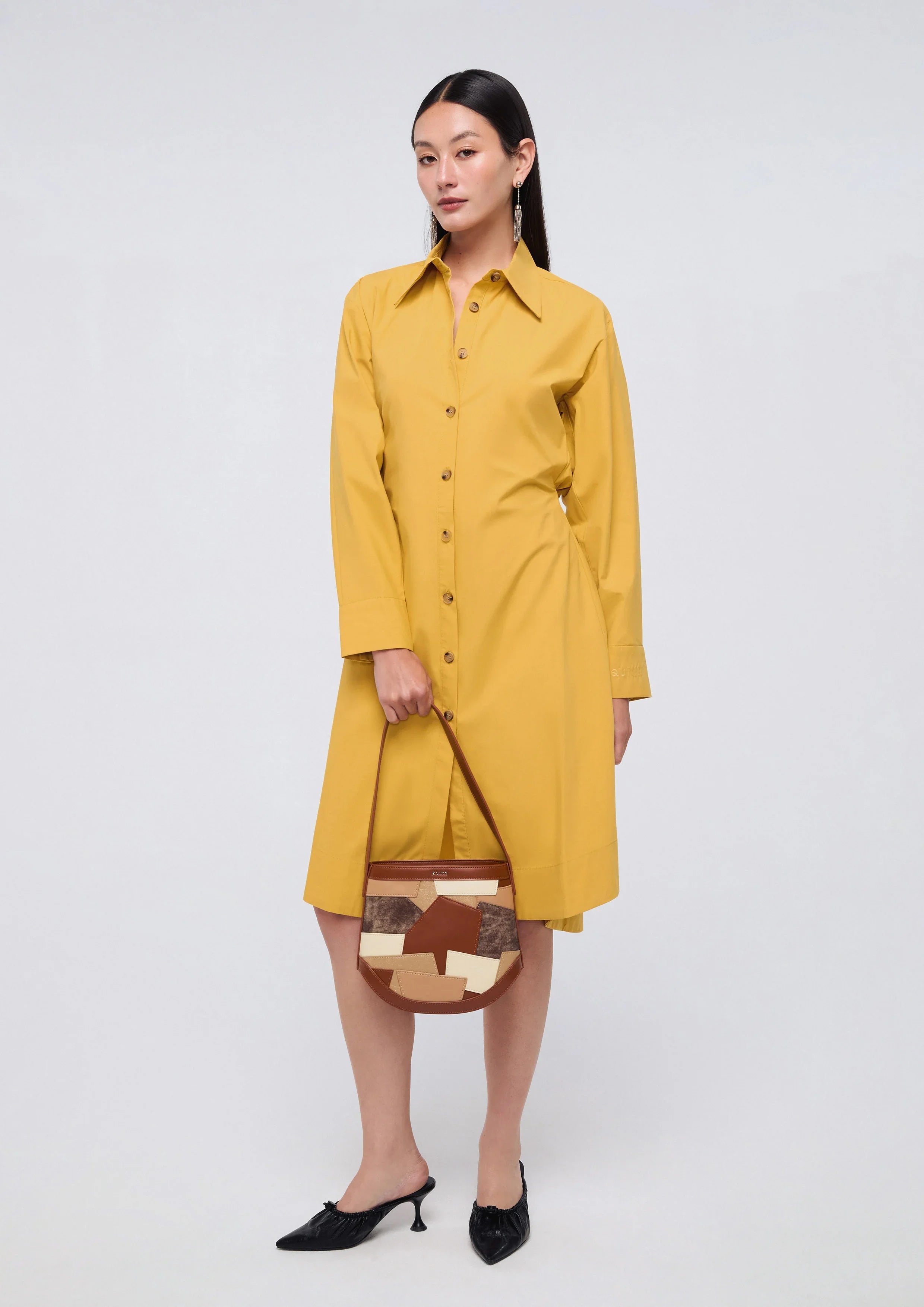 เดรสเชิ้ตแขนยาว