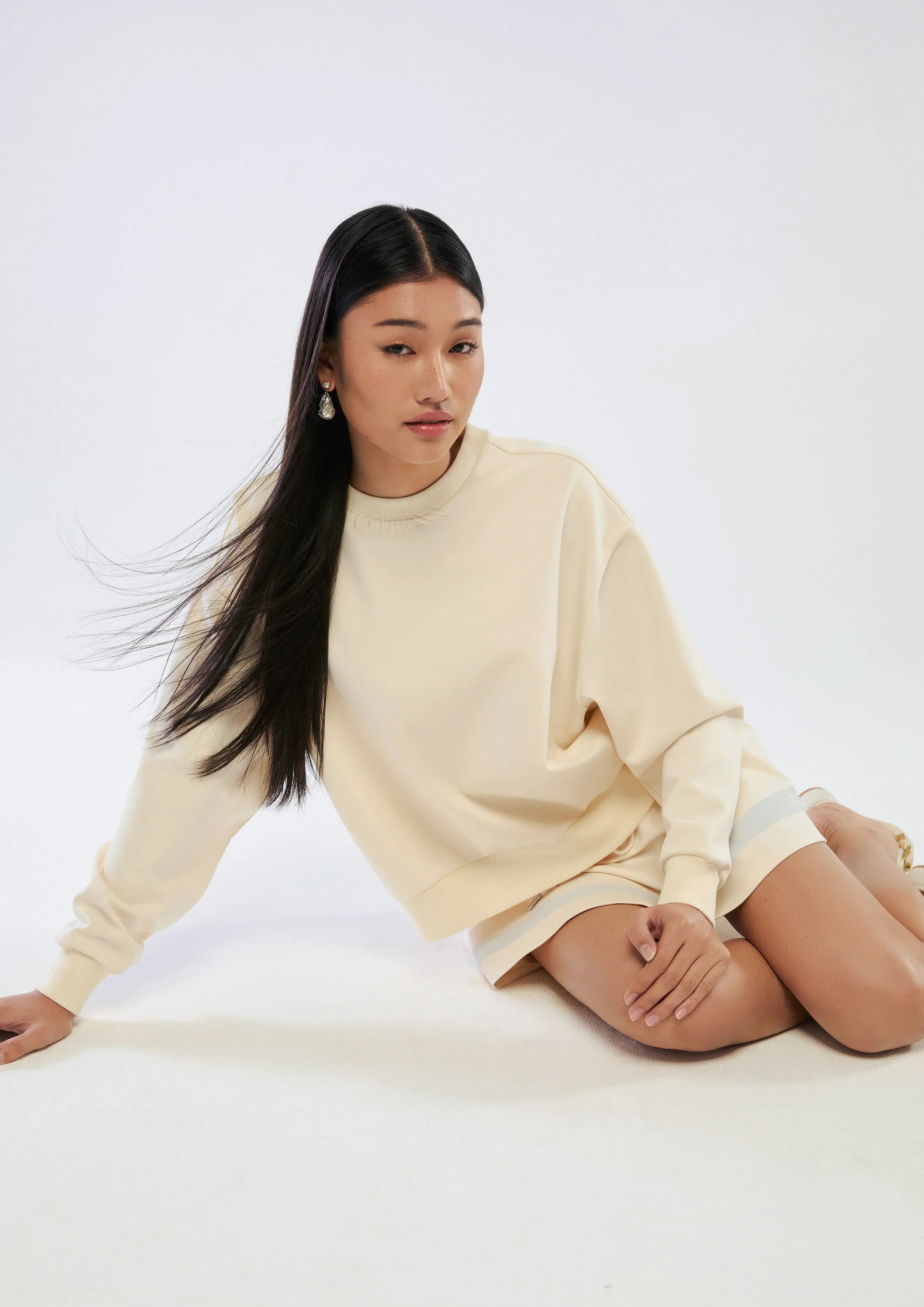 Basic Long Sleeve Pullover