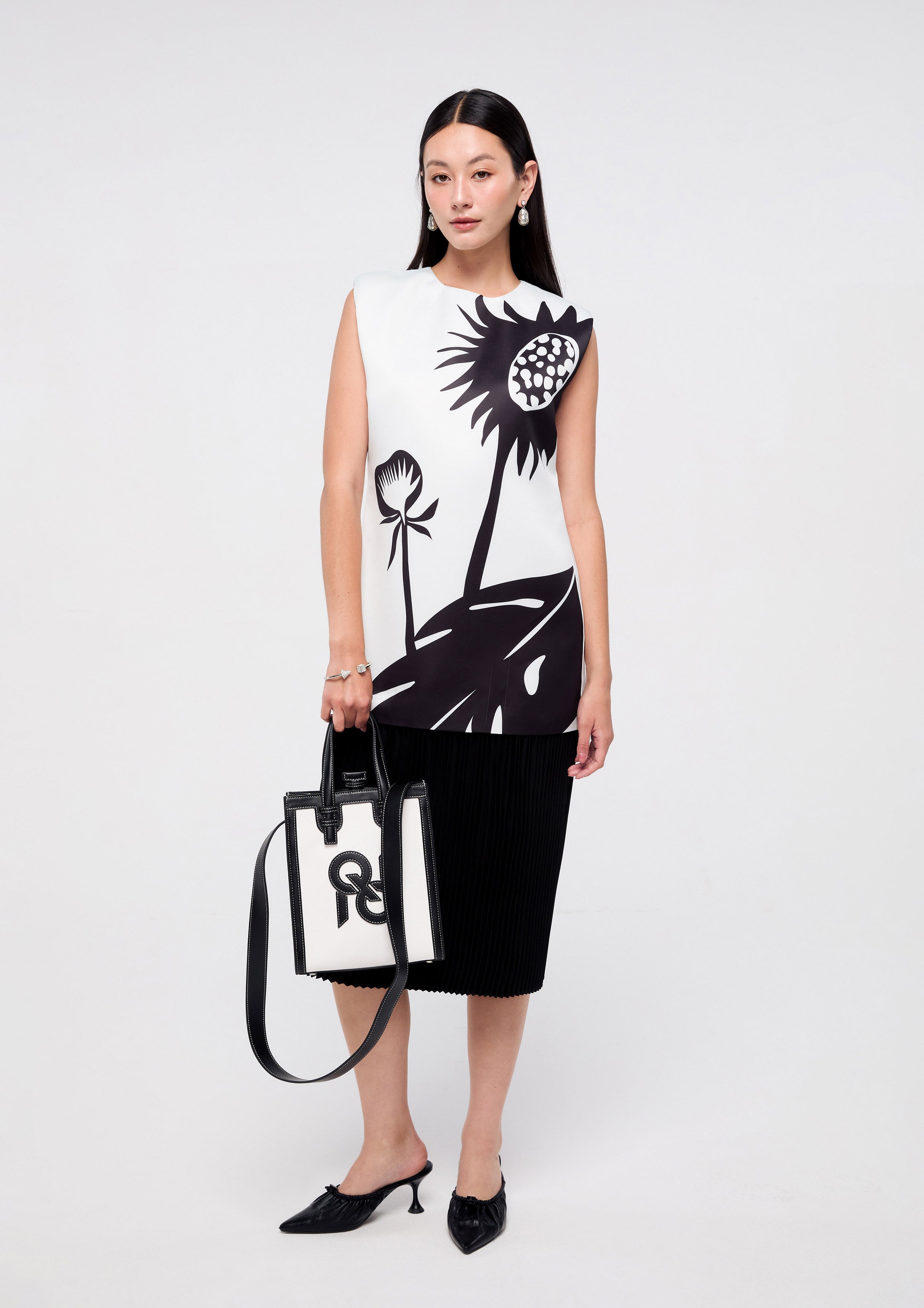 เดรสสั้นซาตินพิมพ์ลาย