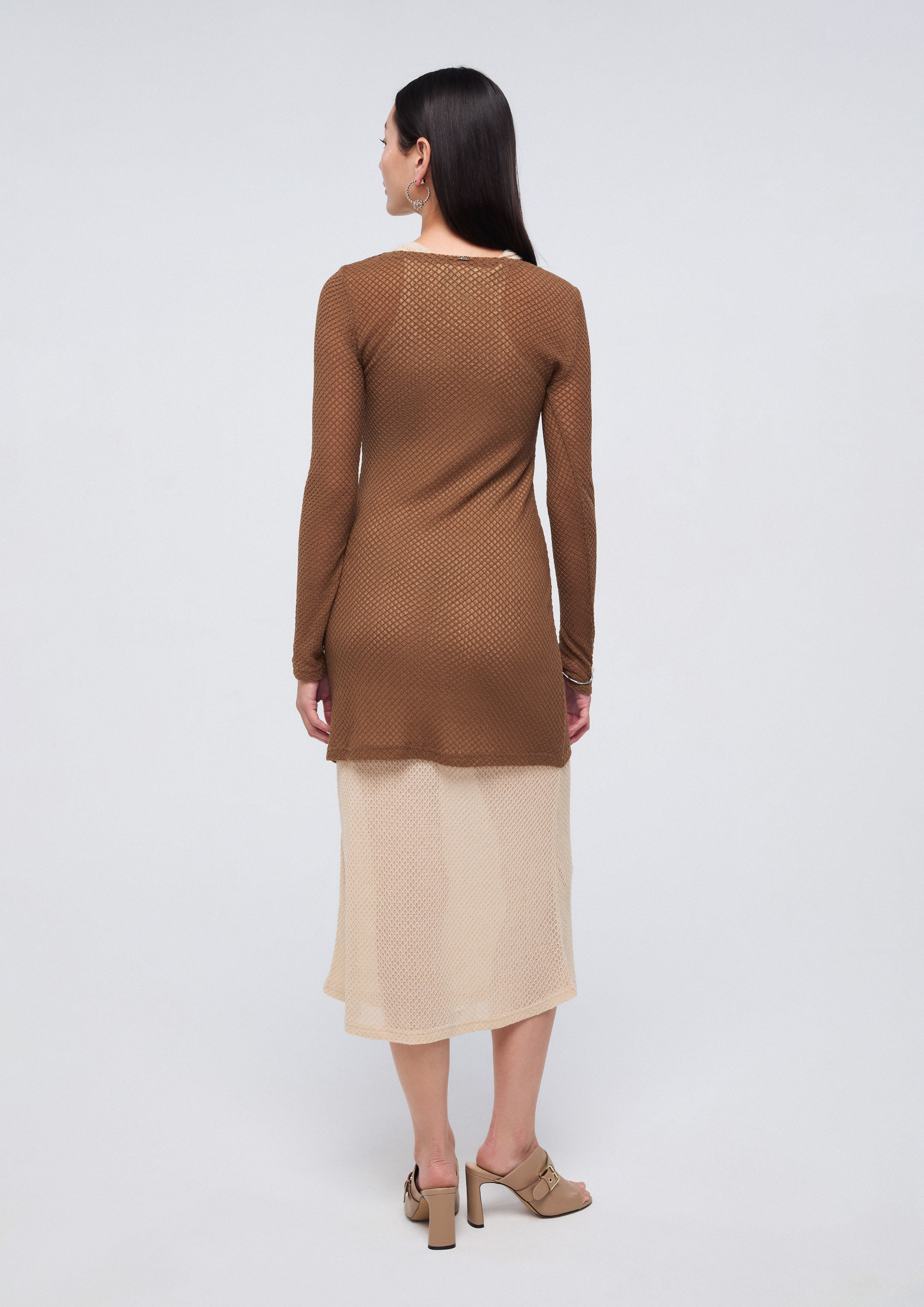 เดรสยาวเลเยอร์ผ้านิต