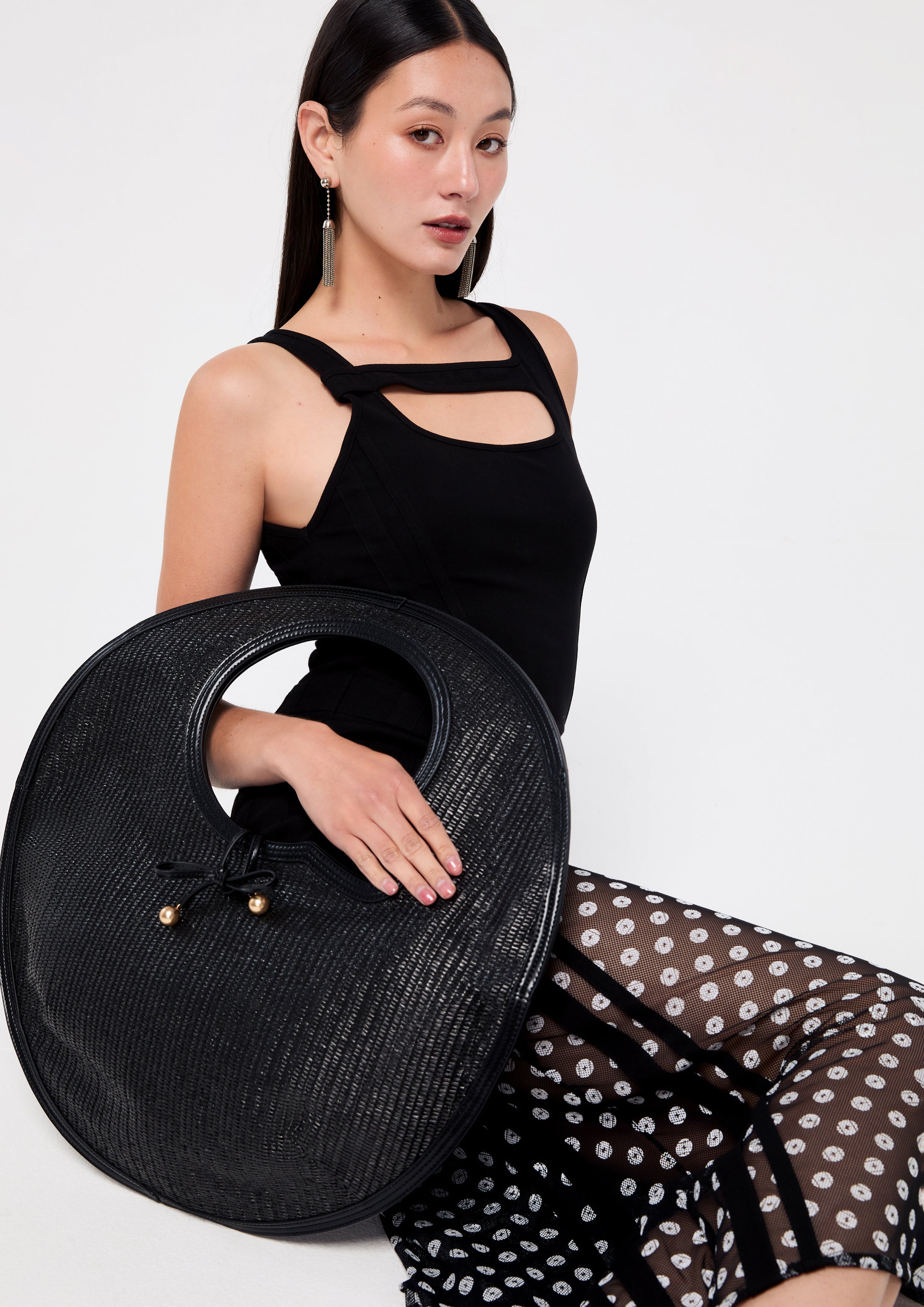 เดรสคัตเอาท์กระโปรงผ้าเชียร์