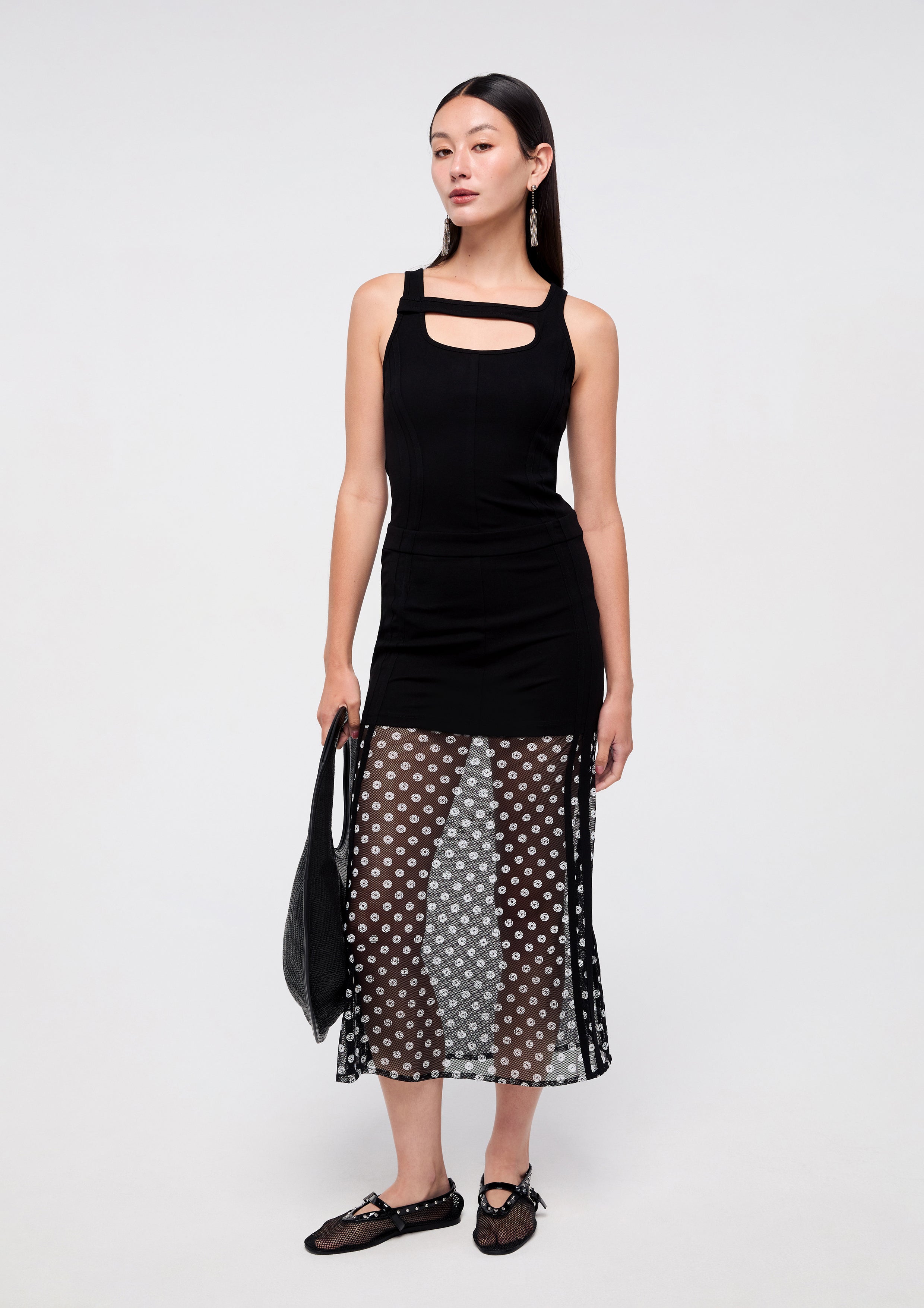 เดรสคัตเอาท์กระโปรงผ้าเชียร์