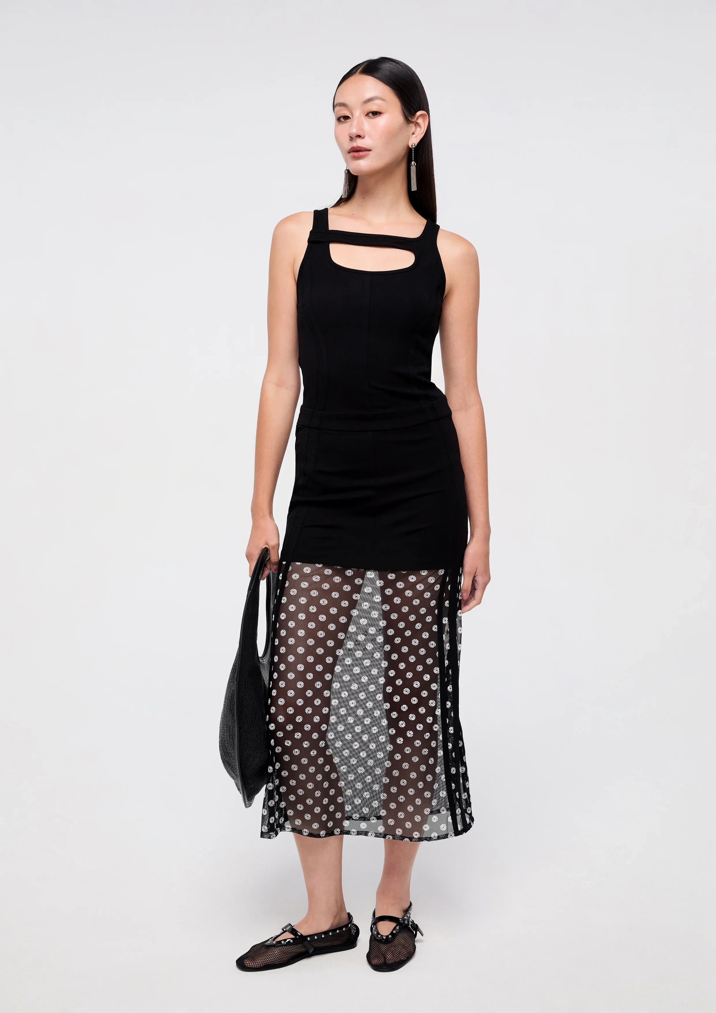 เดรสคัตเอาท์กระโปรงผ้าเชียร์