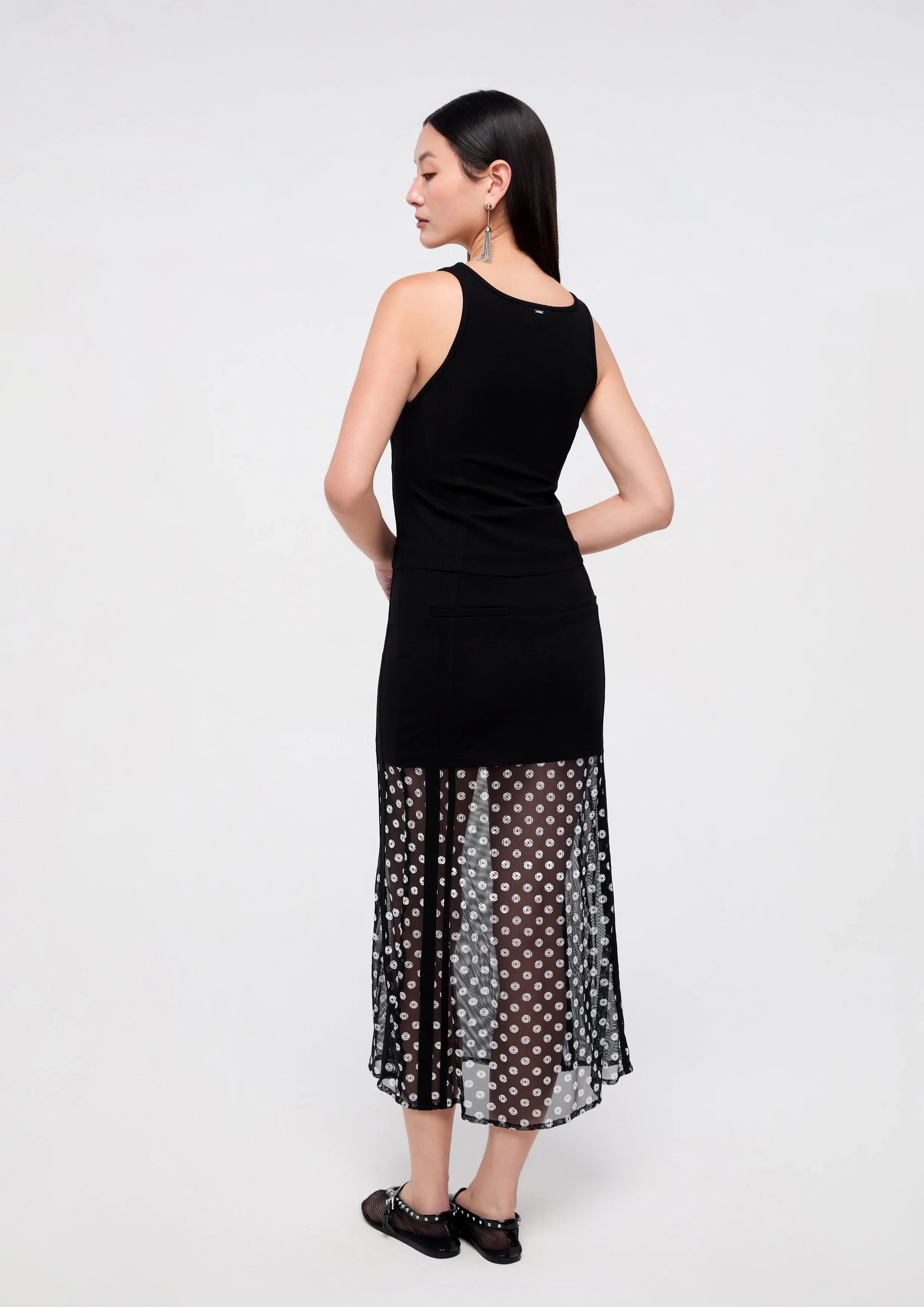 เดรสคัตเอาท์กระโปรงผ้าเชียร์