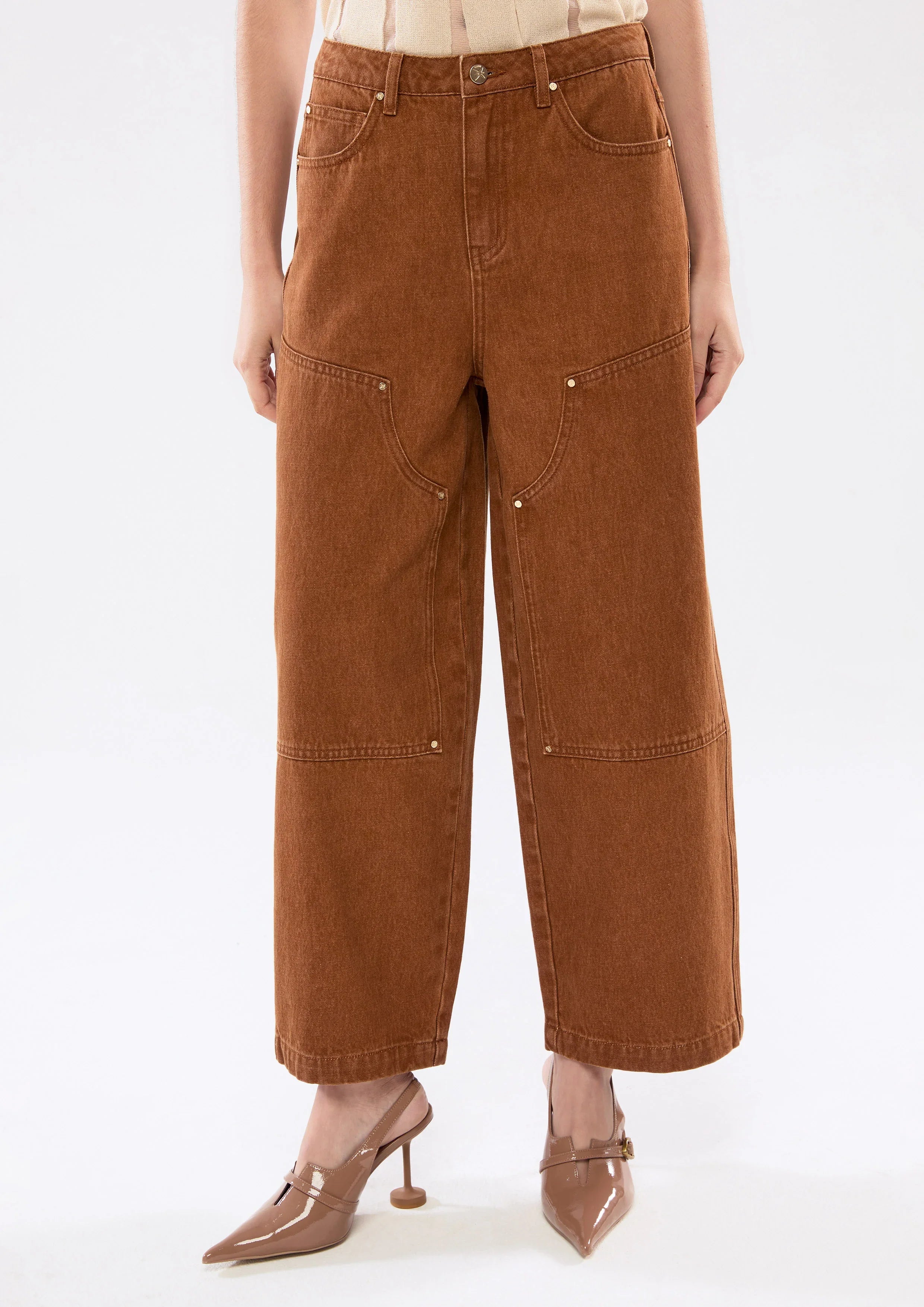 กางเกงเดนิมขากว้างทรงคาร์เพนเทอร์