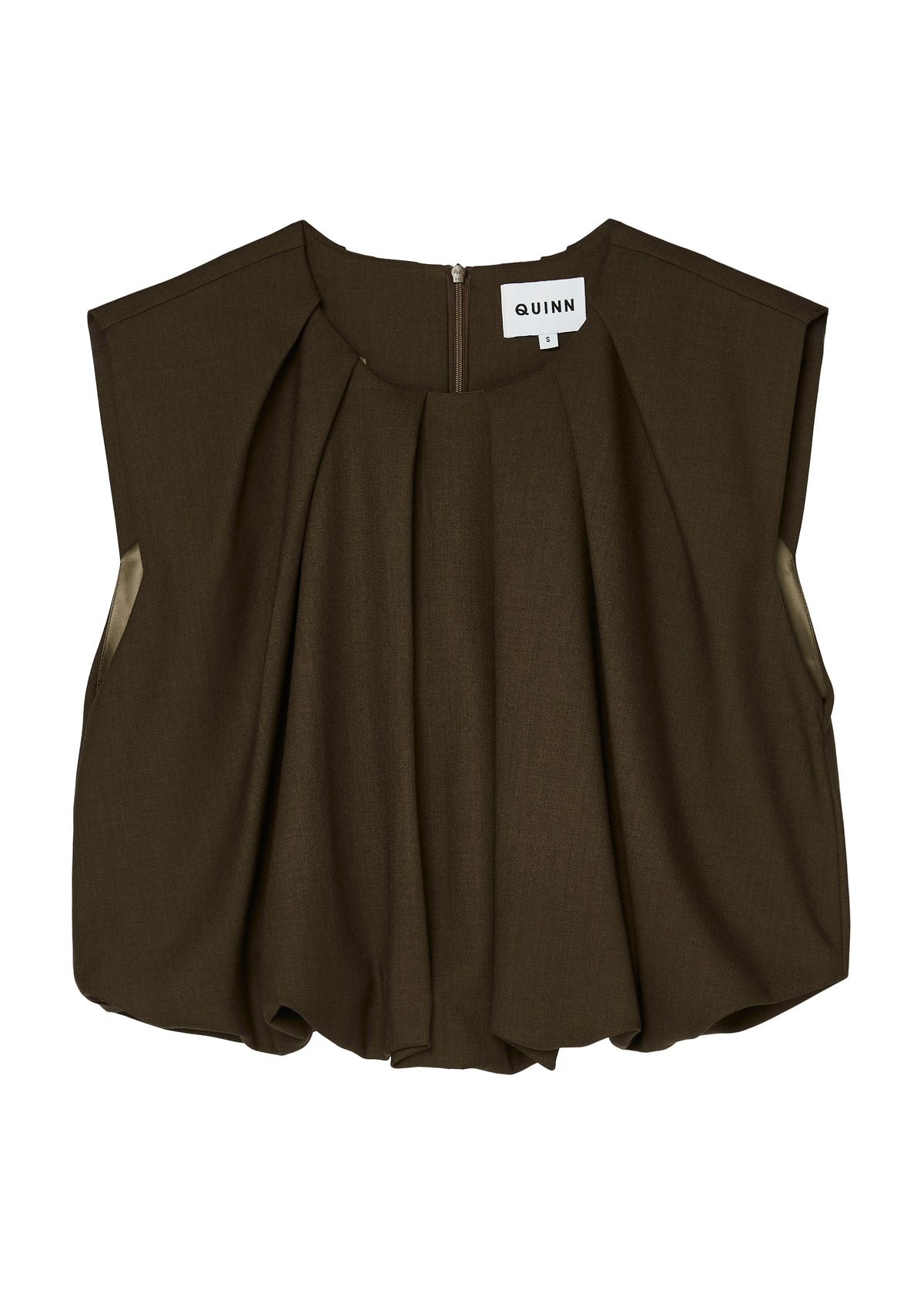 Pleated Volume Sleeveless Blouse