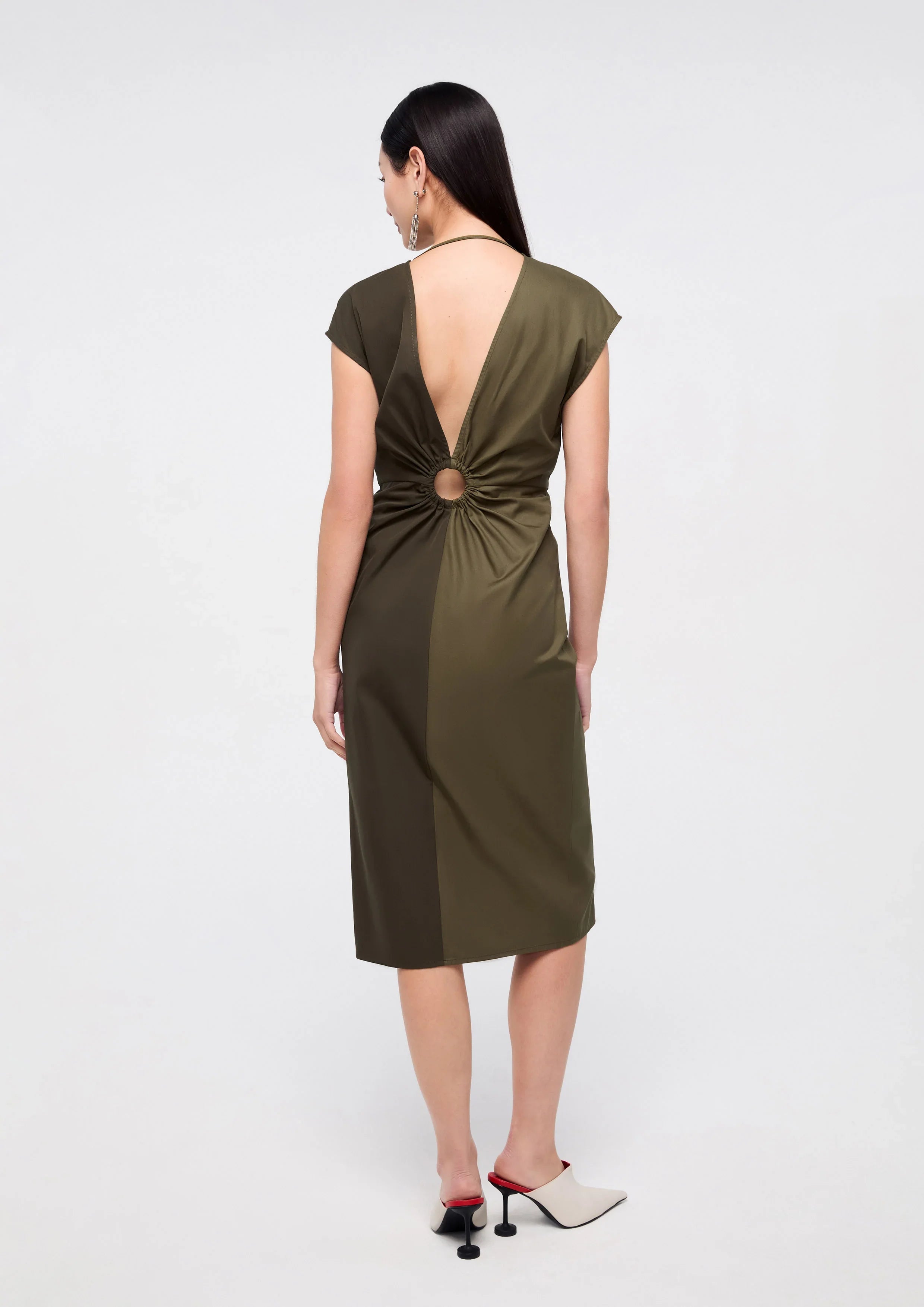 เดรสคลุมเข่าทูโทนผูกปมด้านหน้า