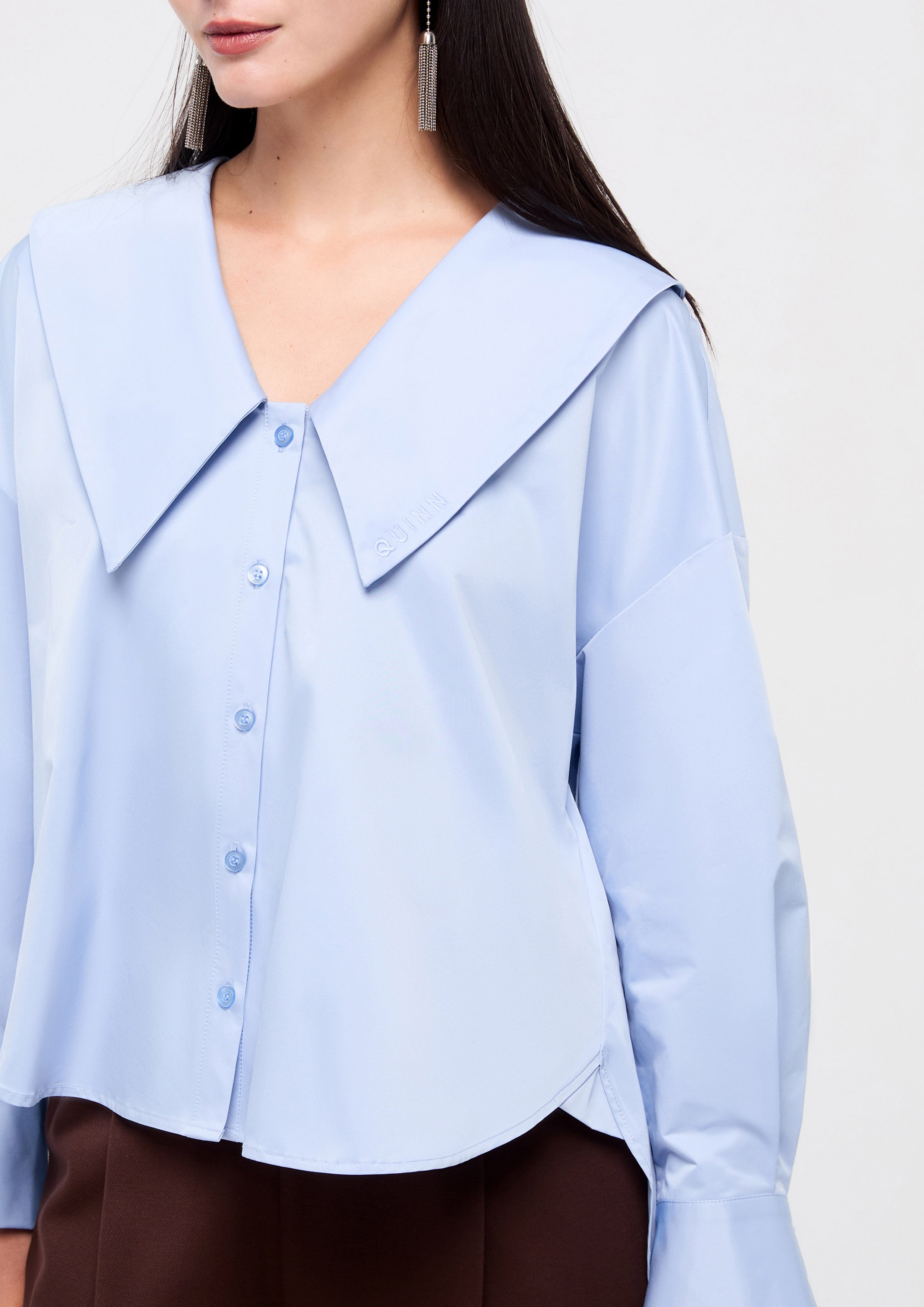 เสื้อเชิ้ตแขนยาวปกคอโอเวอร์ไซส์