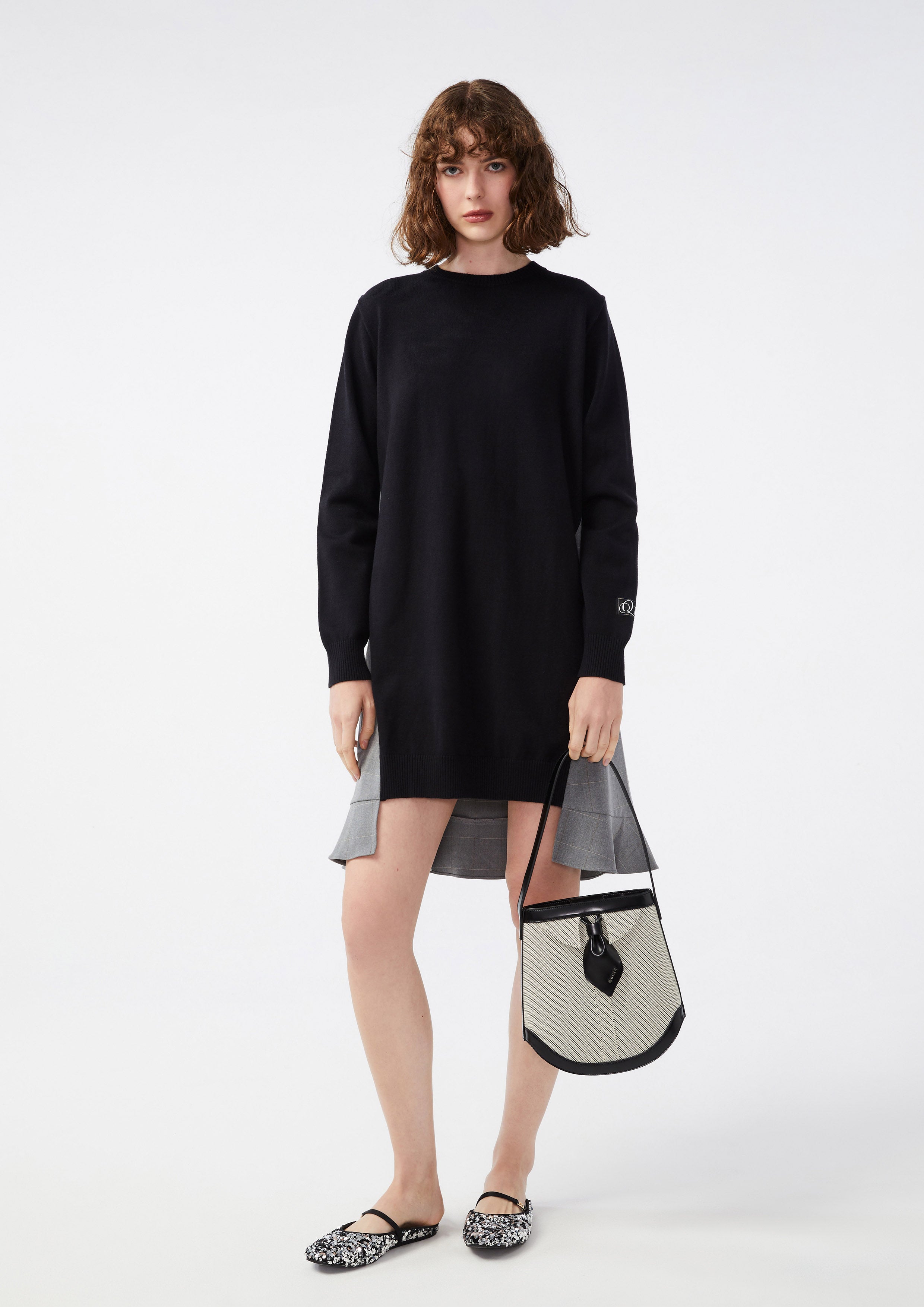 เดรสสั้นเลเยอร์แขนยาว