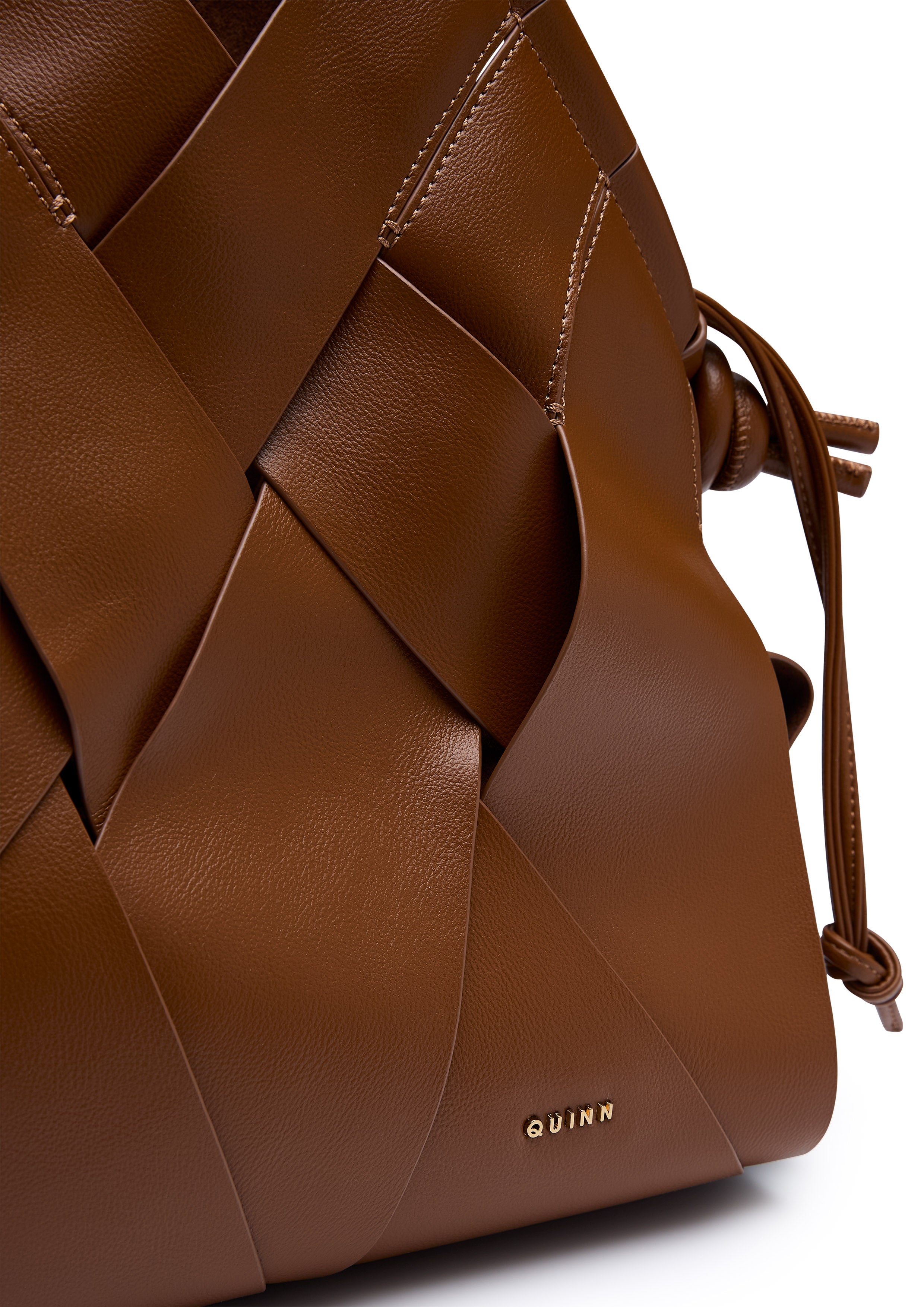 Weavienara Shoulder Bag