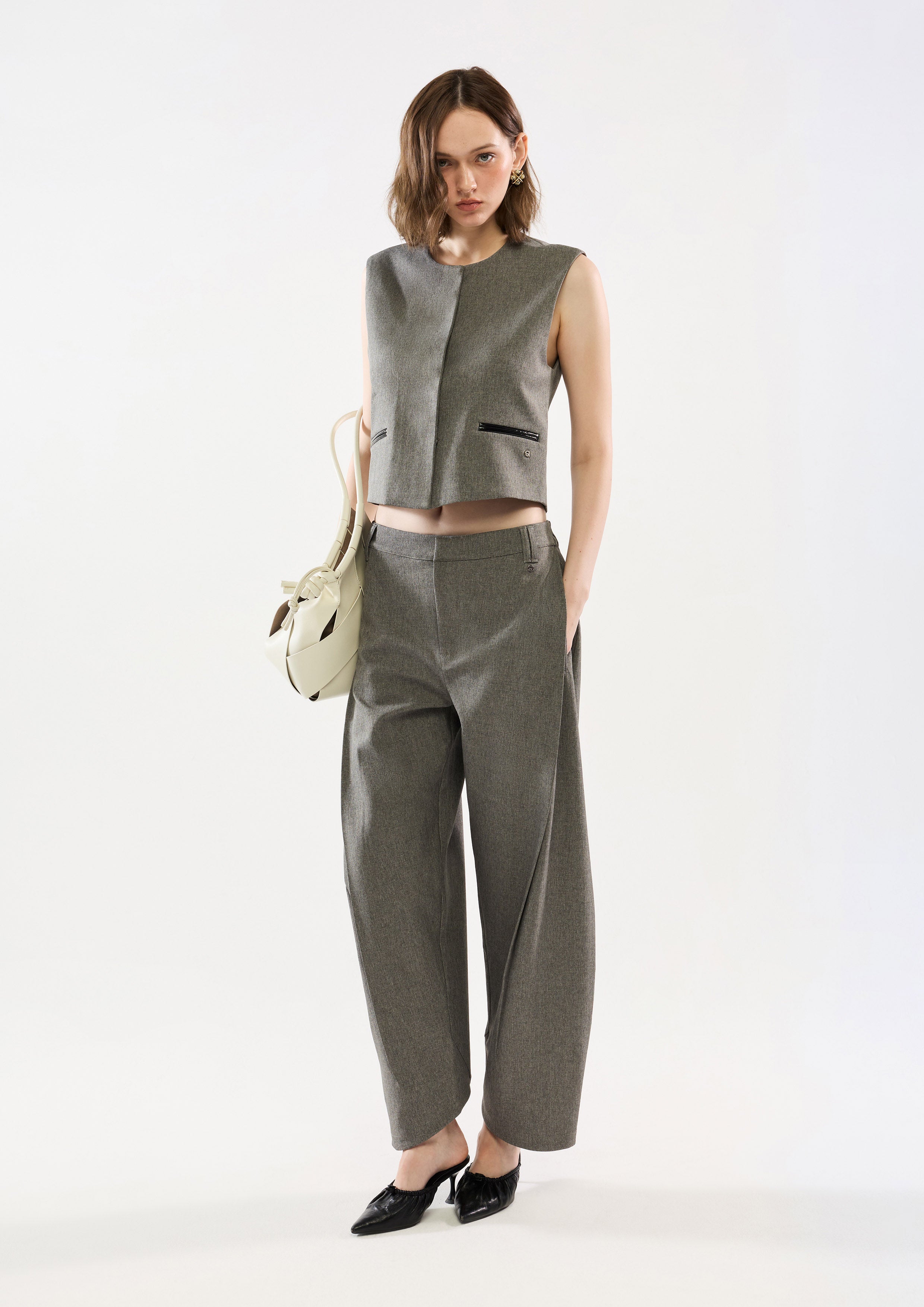 Sleeveless Crop Vest