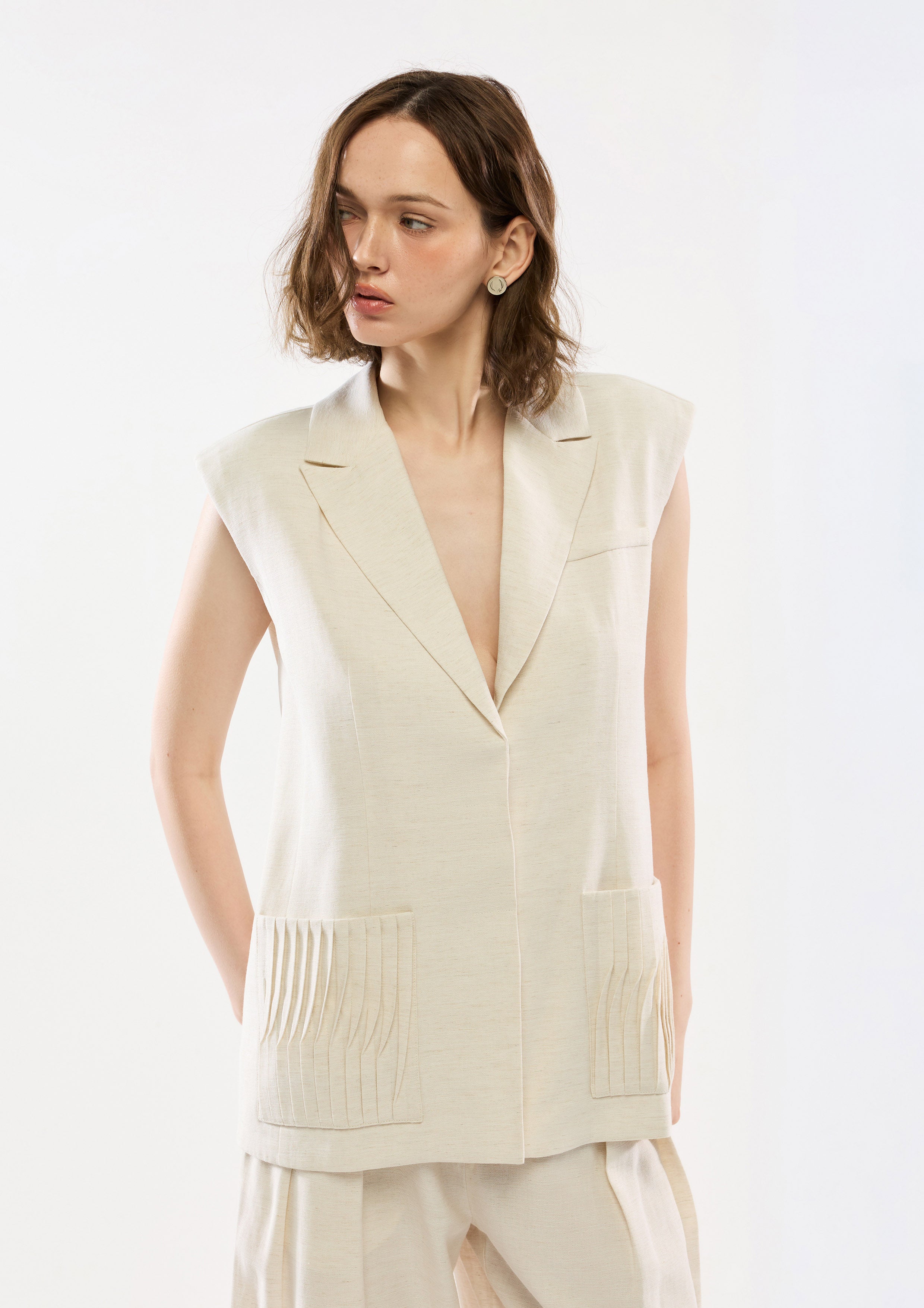 Pleated Pocket Vest