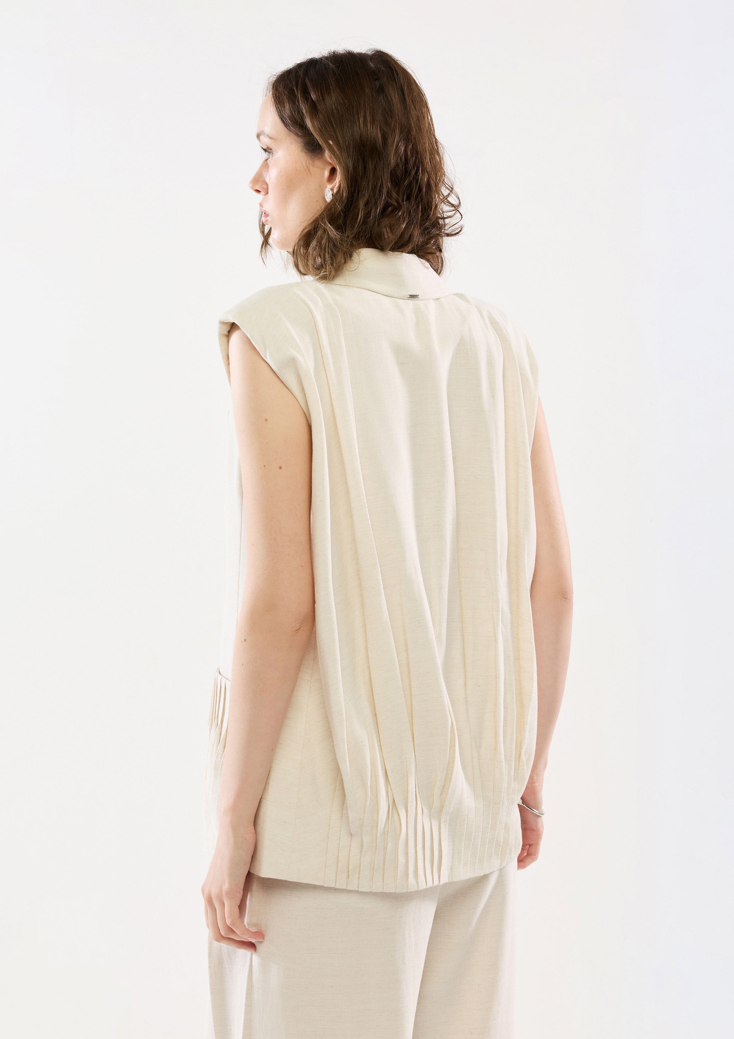 Pleated Pocket Vest