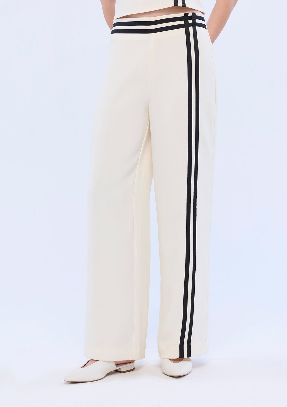 Double Line Relaxed Pants