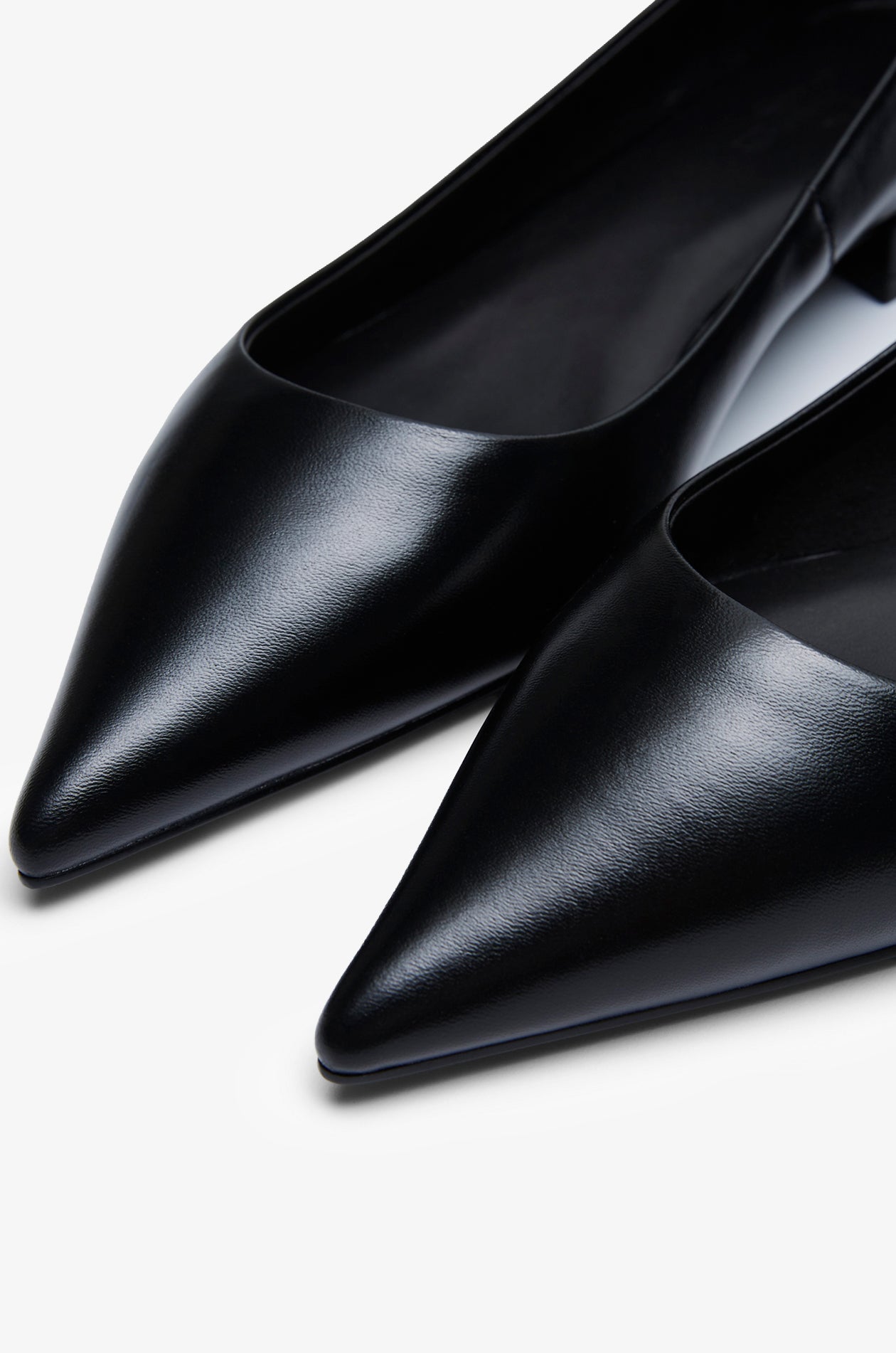 Pointed Leather Flats Black