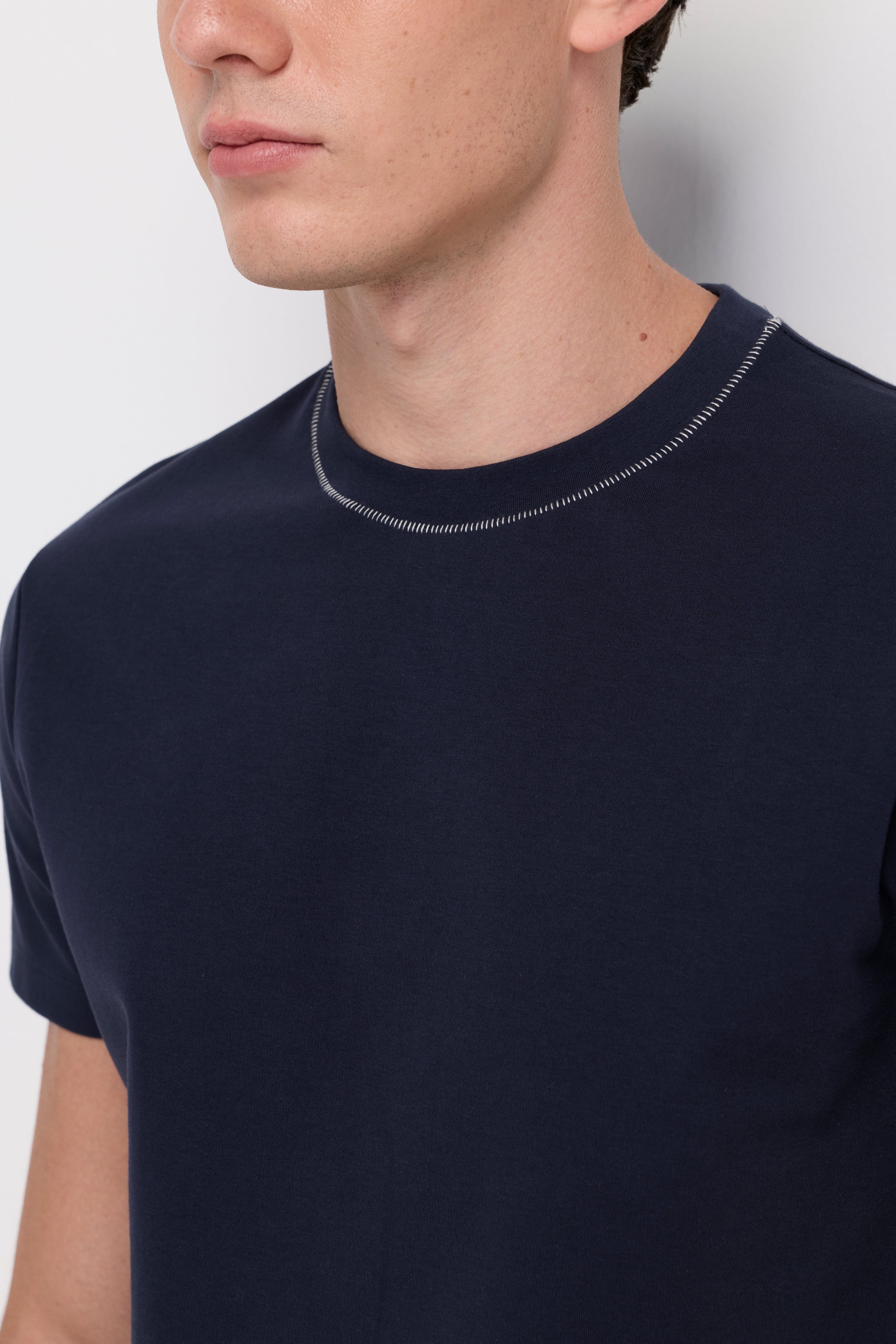Contrast Stitch Knit T-Shirt Navy