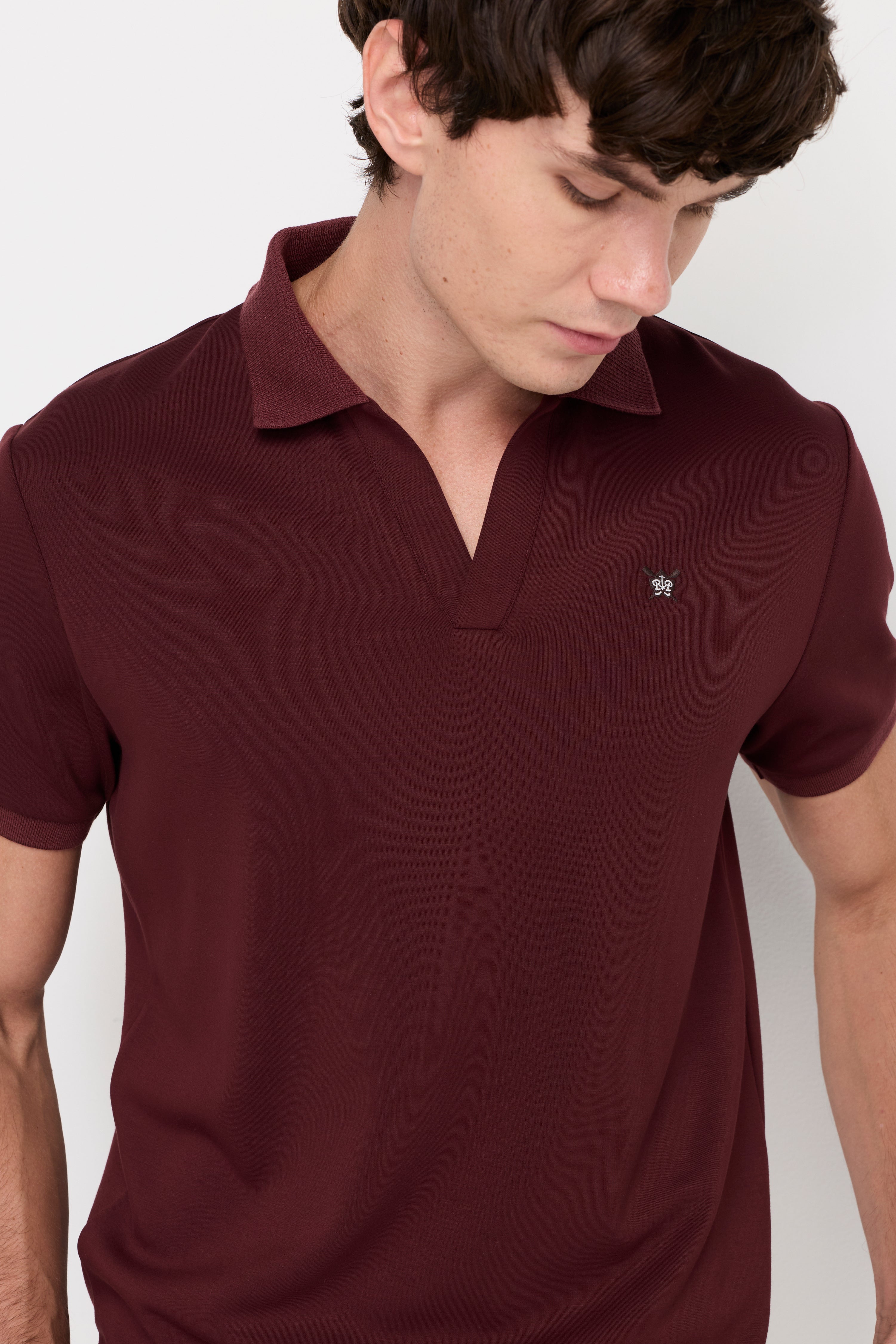 Essential Textured Knit Polo Maroon