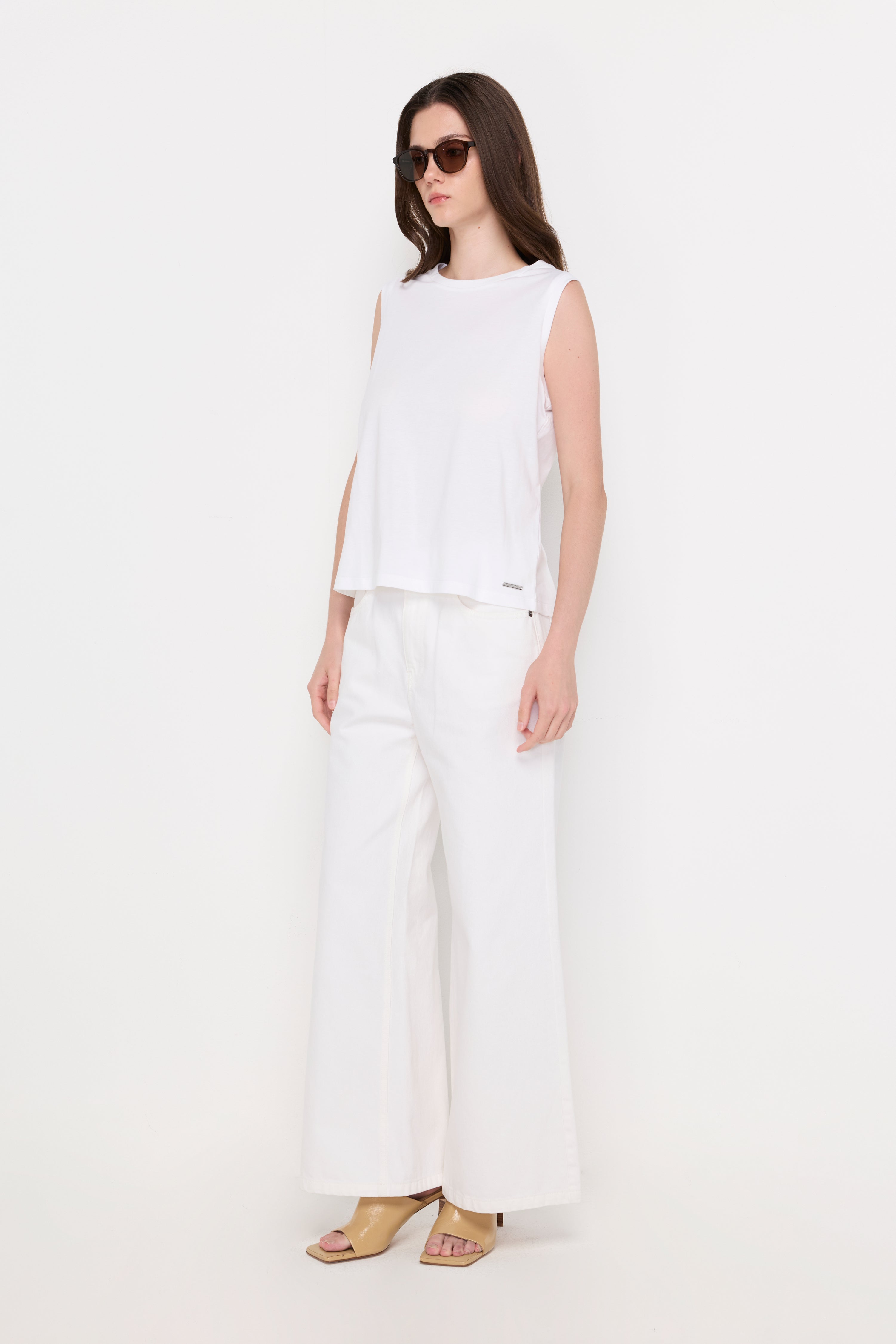 Essential Sleeveless Knit Top Off-White