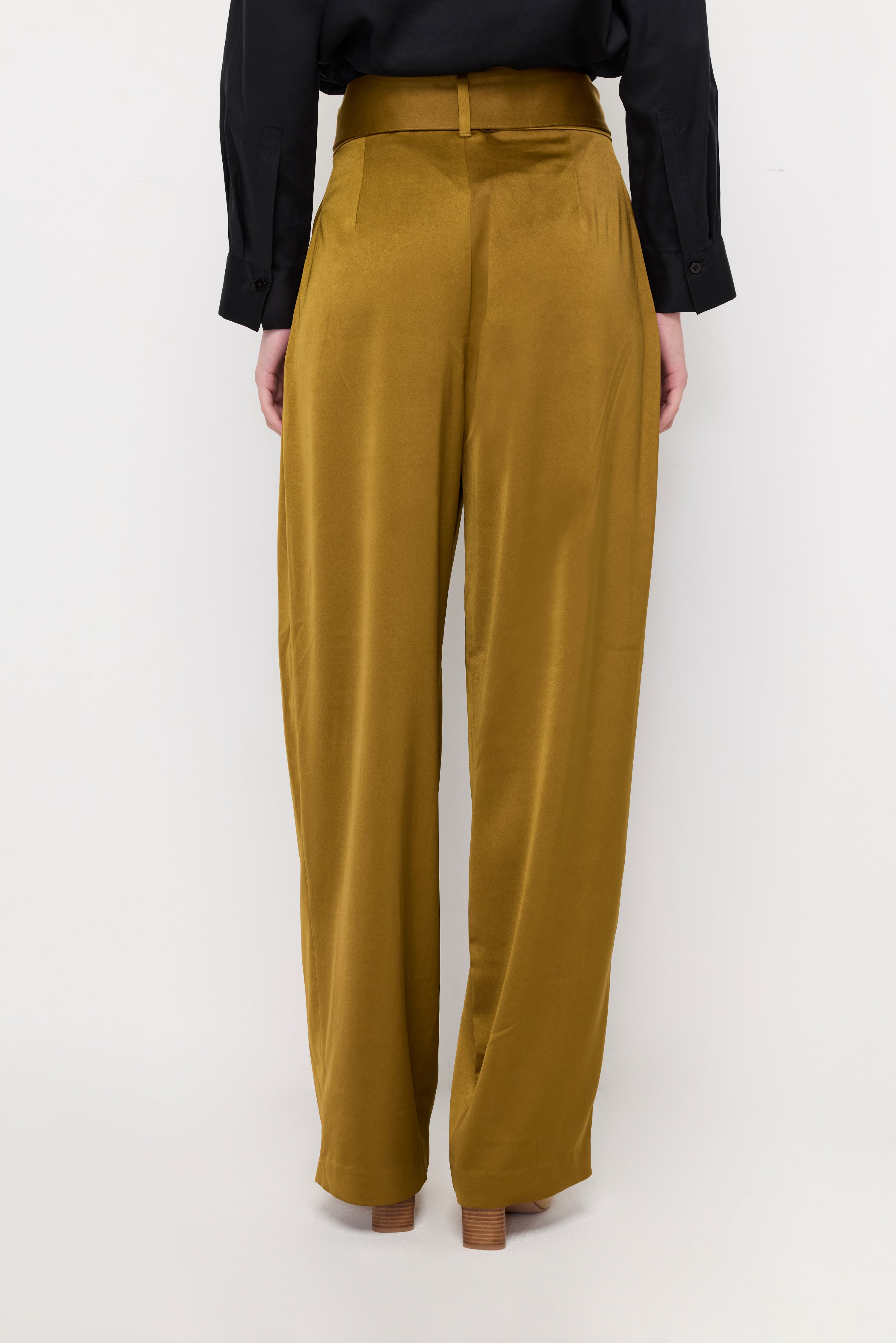 Double-Ring Belted Wide-Leg Trousers Green