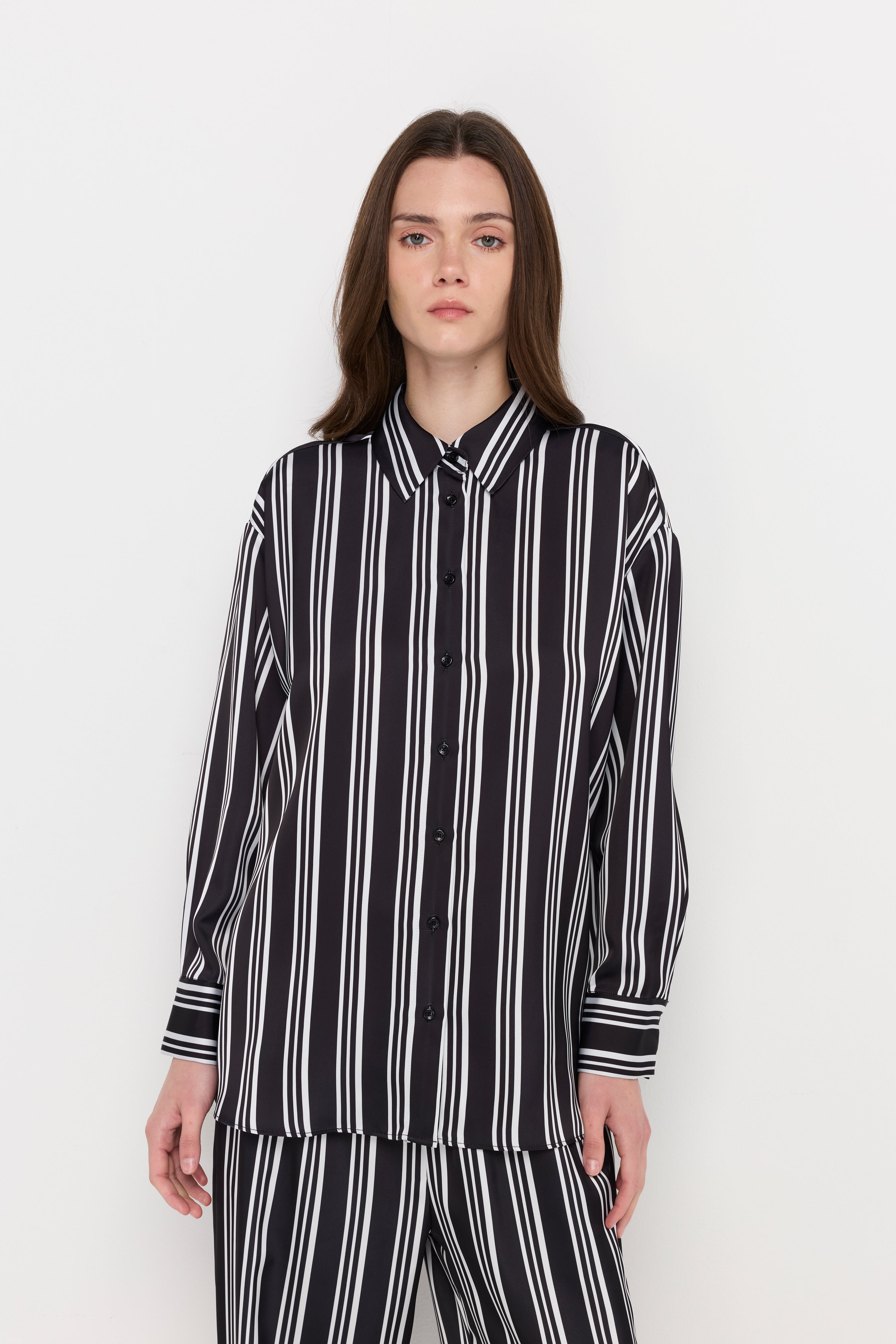 Bold Vertical Stripe Shirt Striped Black
