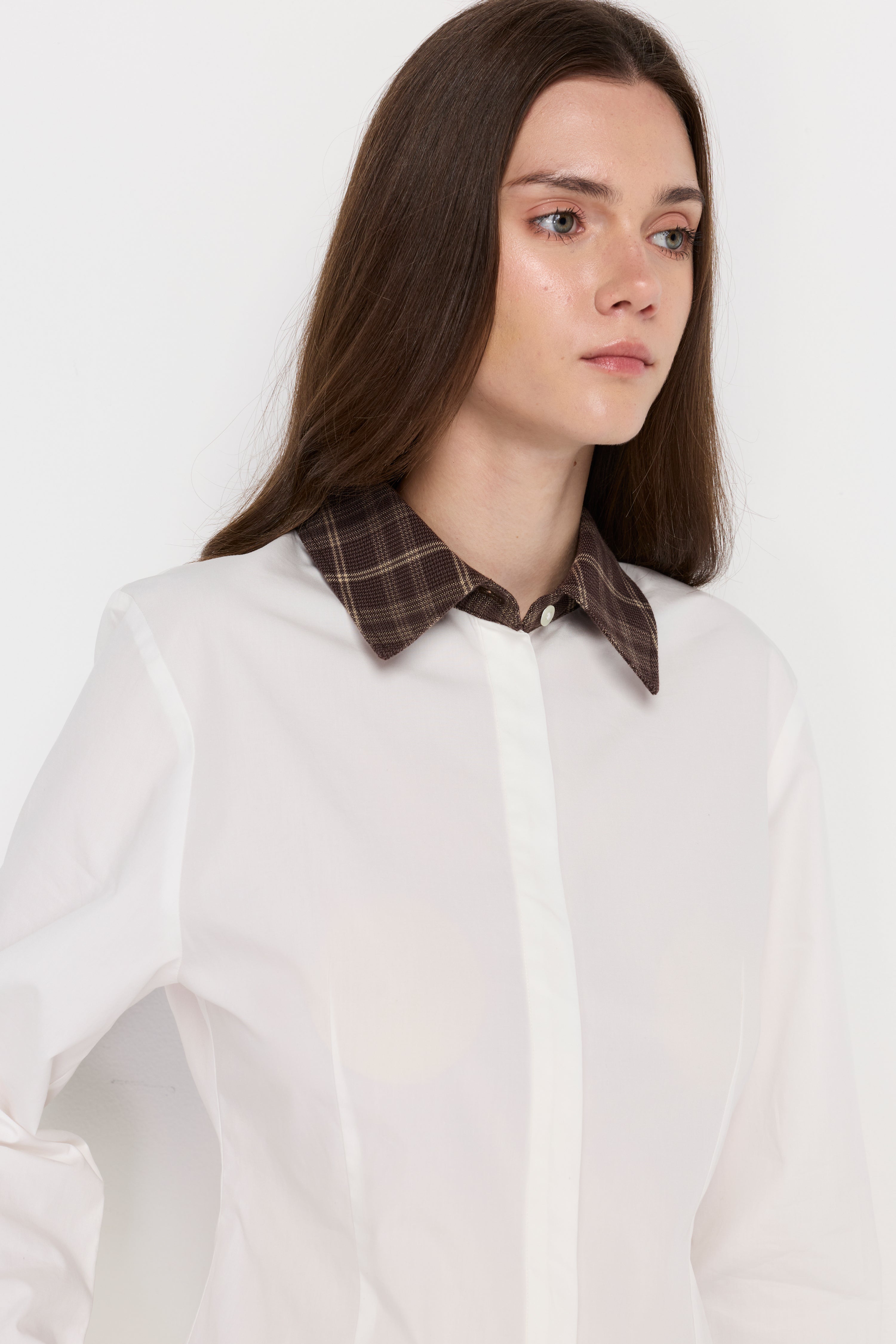 Contrast Plaid Collar Blouse Off-White