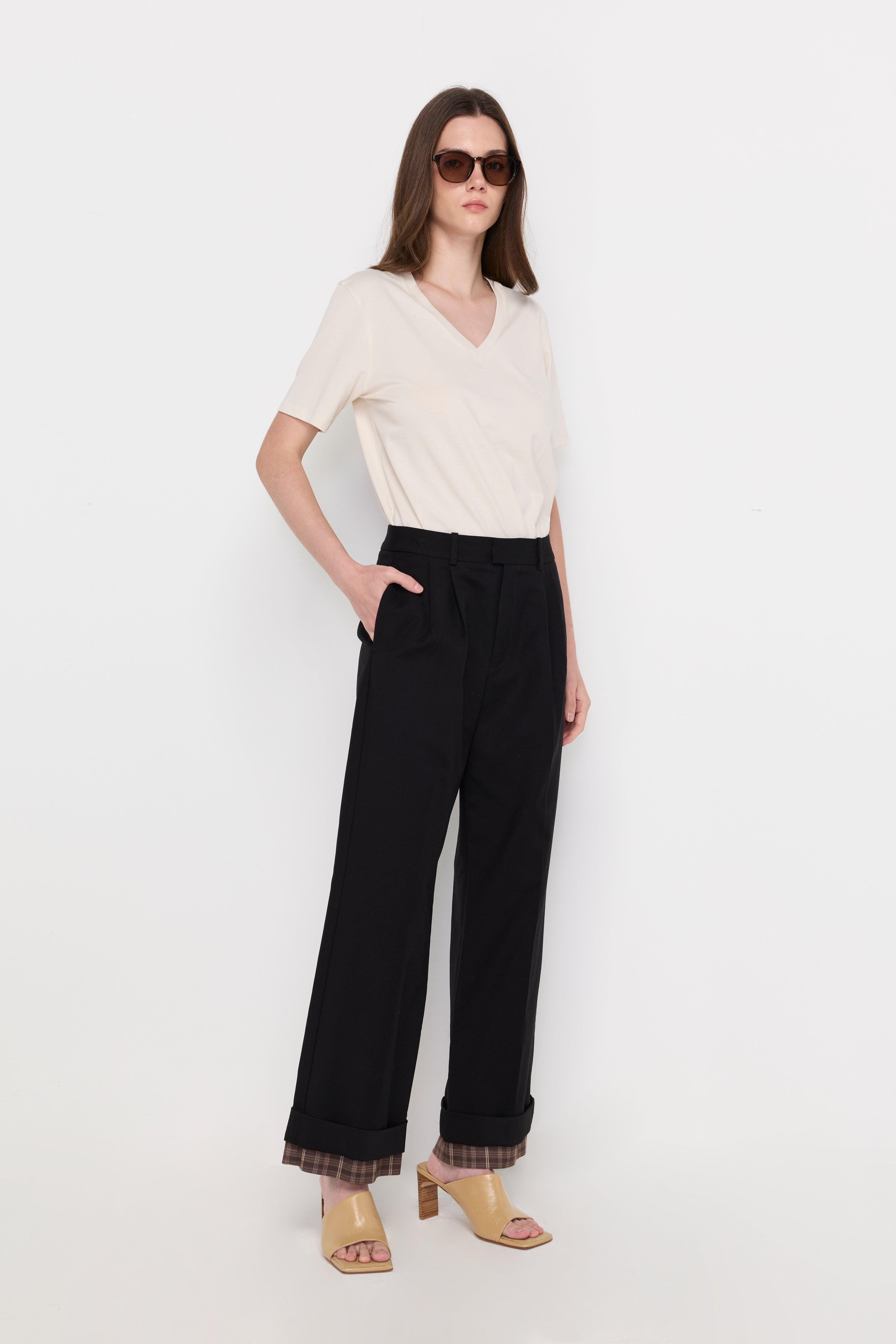 Contrast Cuff Tailored Trousers Black