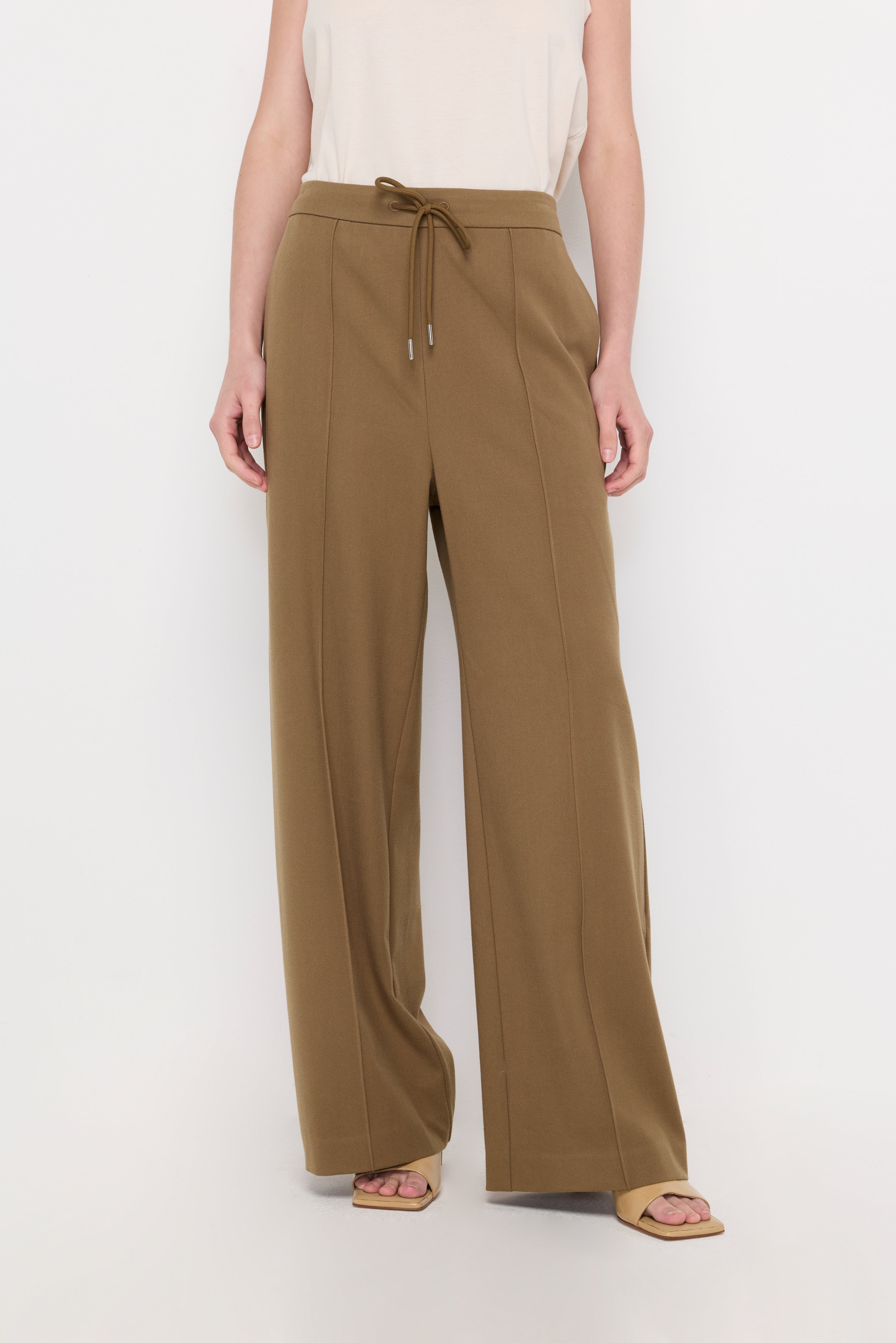 Textured Wide-Leg Trousers Brown