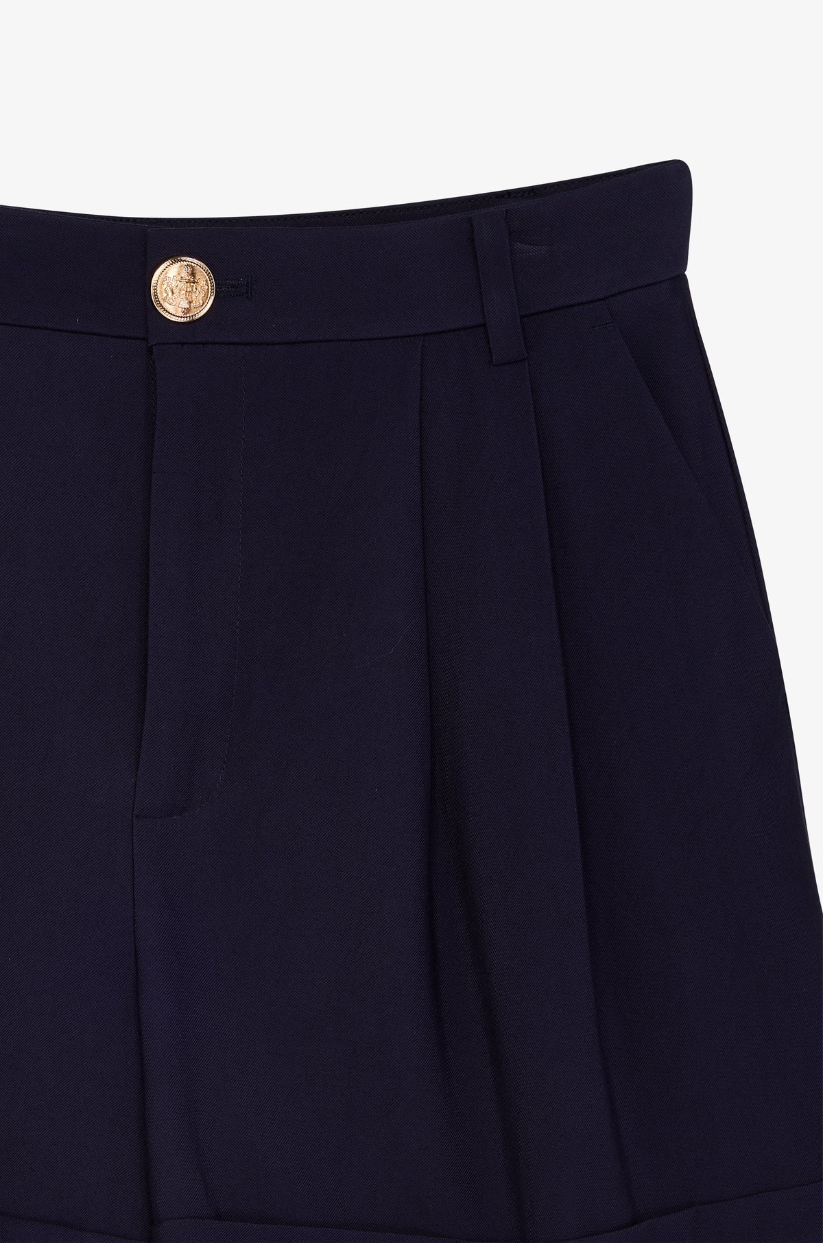 Pleated Front Turn Up Shorts