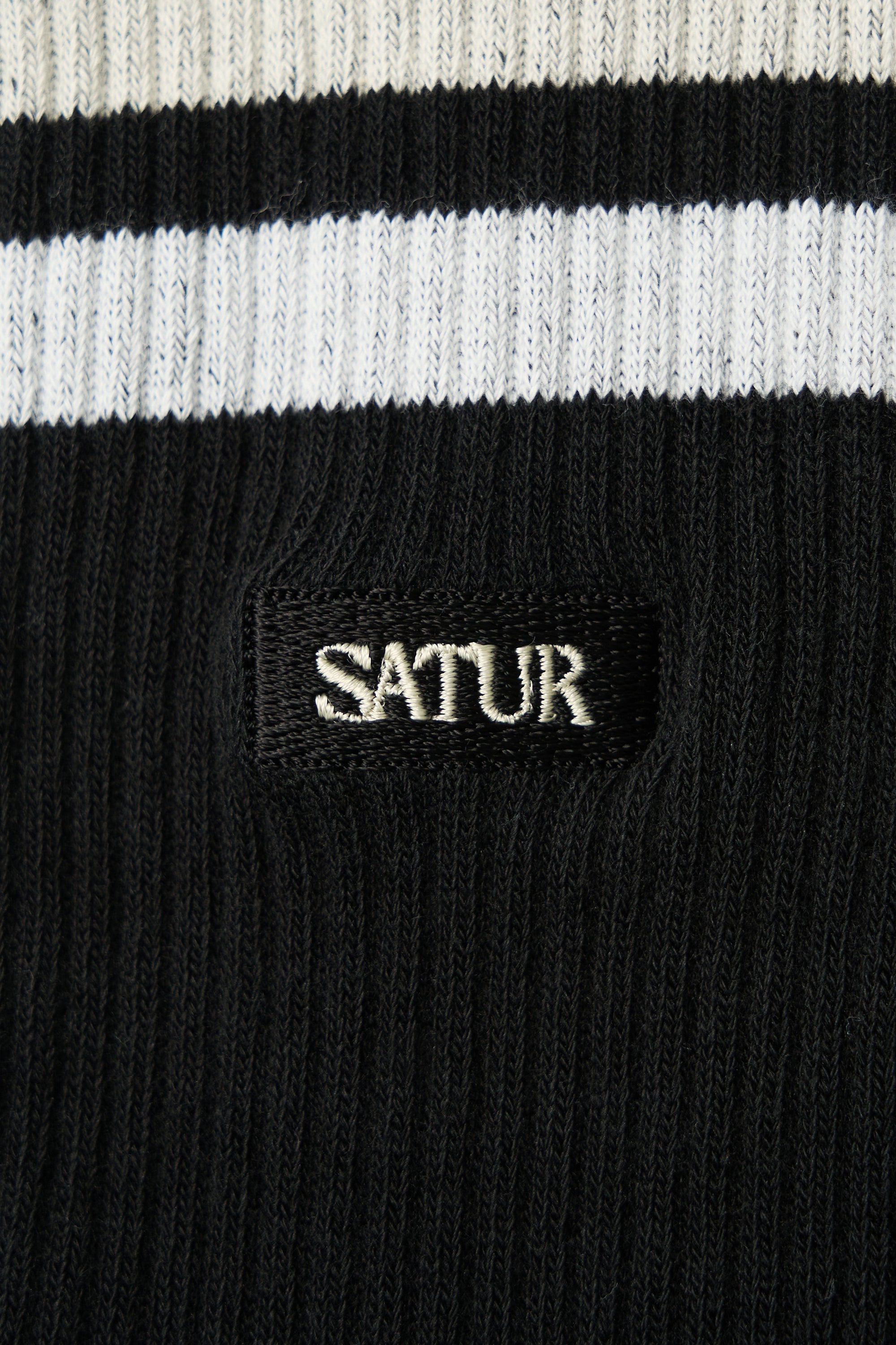 (U) Small Logo Sporty Socks Black