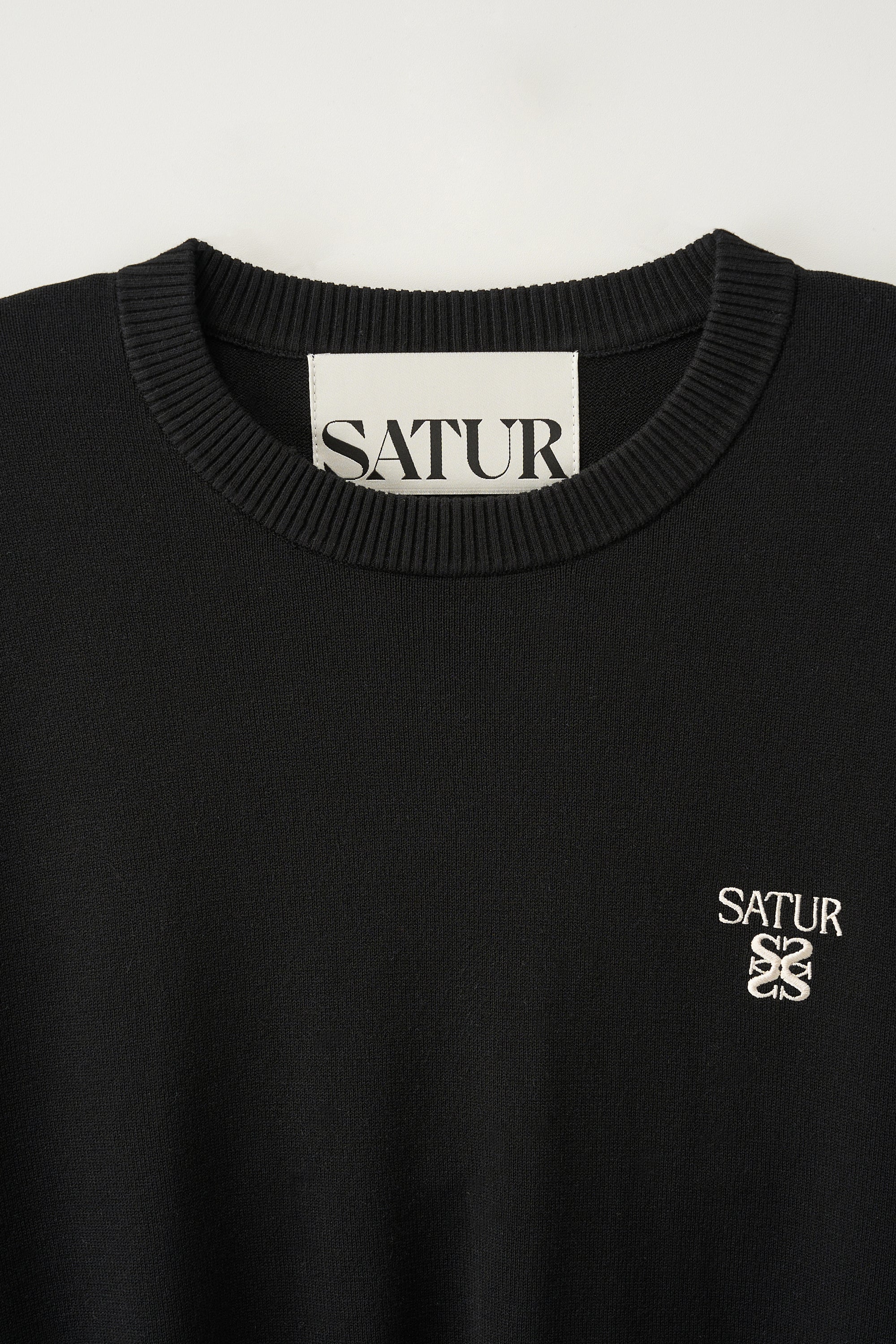 (U) Loren Basic Crew Neck Knit Black